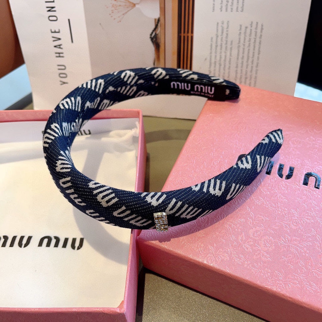 THICK HAIR BAND IN NAVY BLUE KINITTED FABRIC 420636