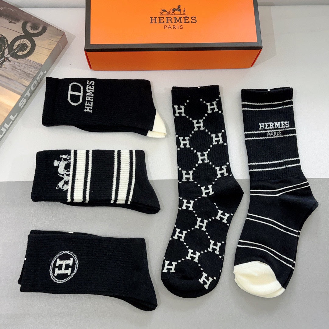 HERMES CREW SOCKS 420811 (1 BOX)