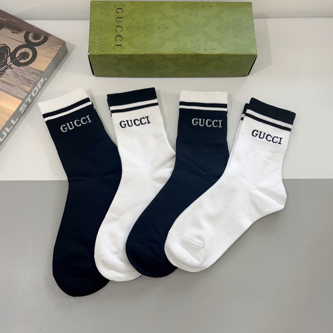 GUCCI LOW-CUT SOCKS 427625 (1 BOX)
