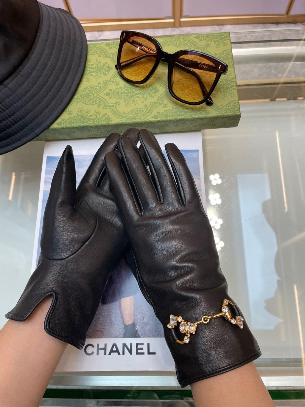 GUCCI HORSEBIT GLOVES IN BLACK LAMBSKIN WITH CASHMERE LINING 454592