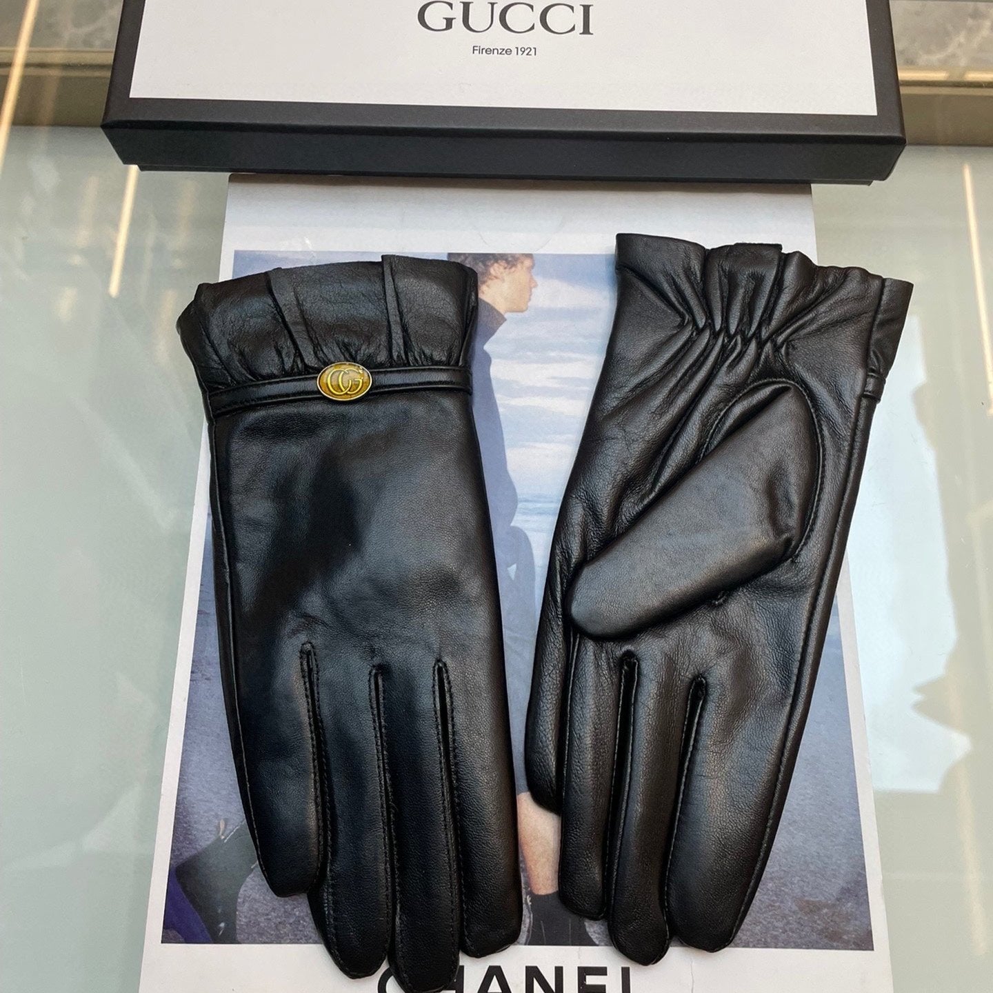 GUCCI GLOVES IN BLACK TOP-GRADE LAMBSKIN 458575