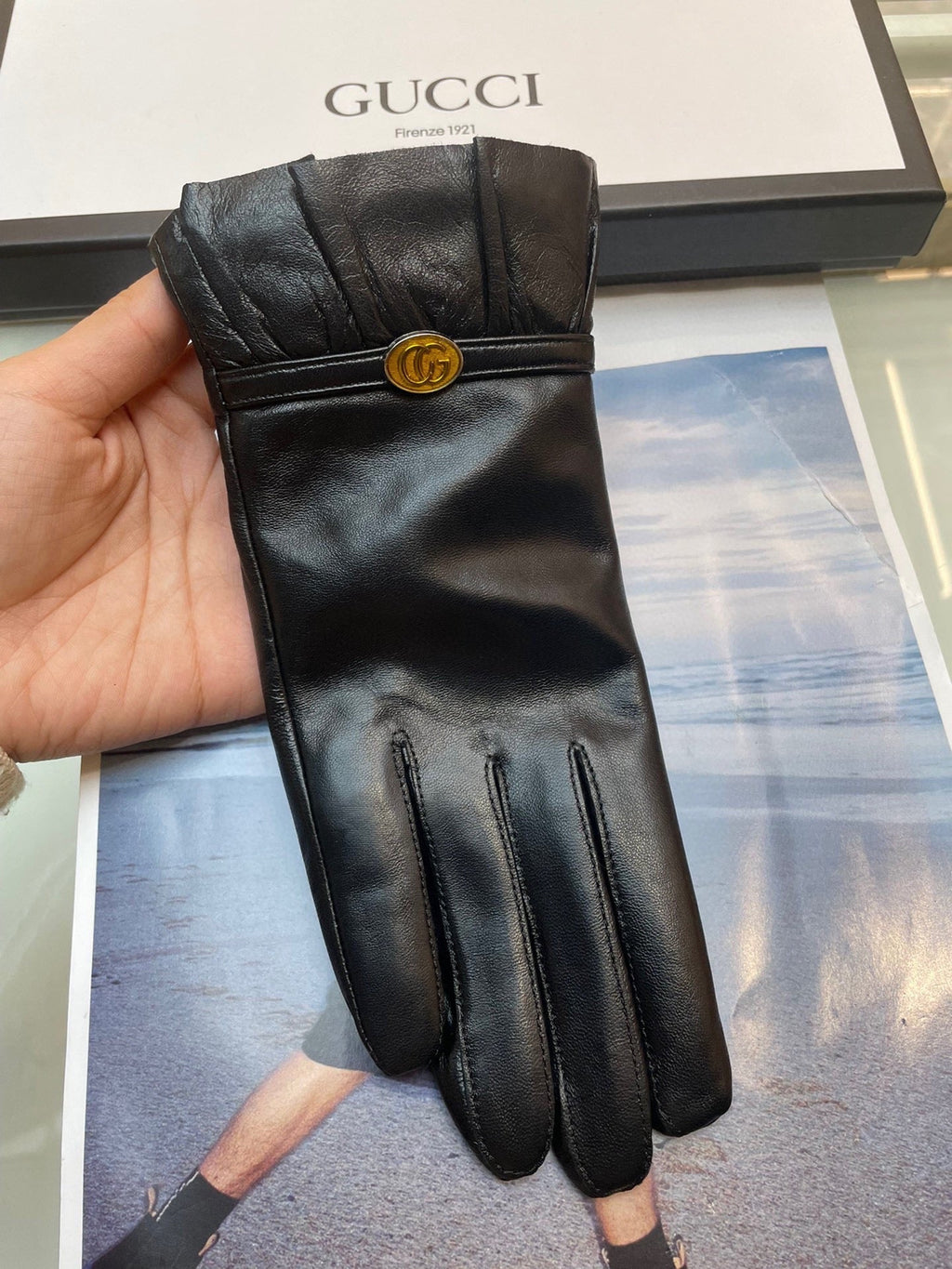 GUCCI GLOVES IN BLACK TOP-GRADE LAMBSKIN 458575