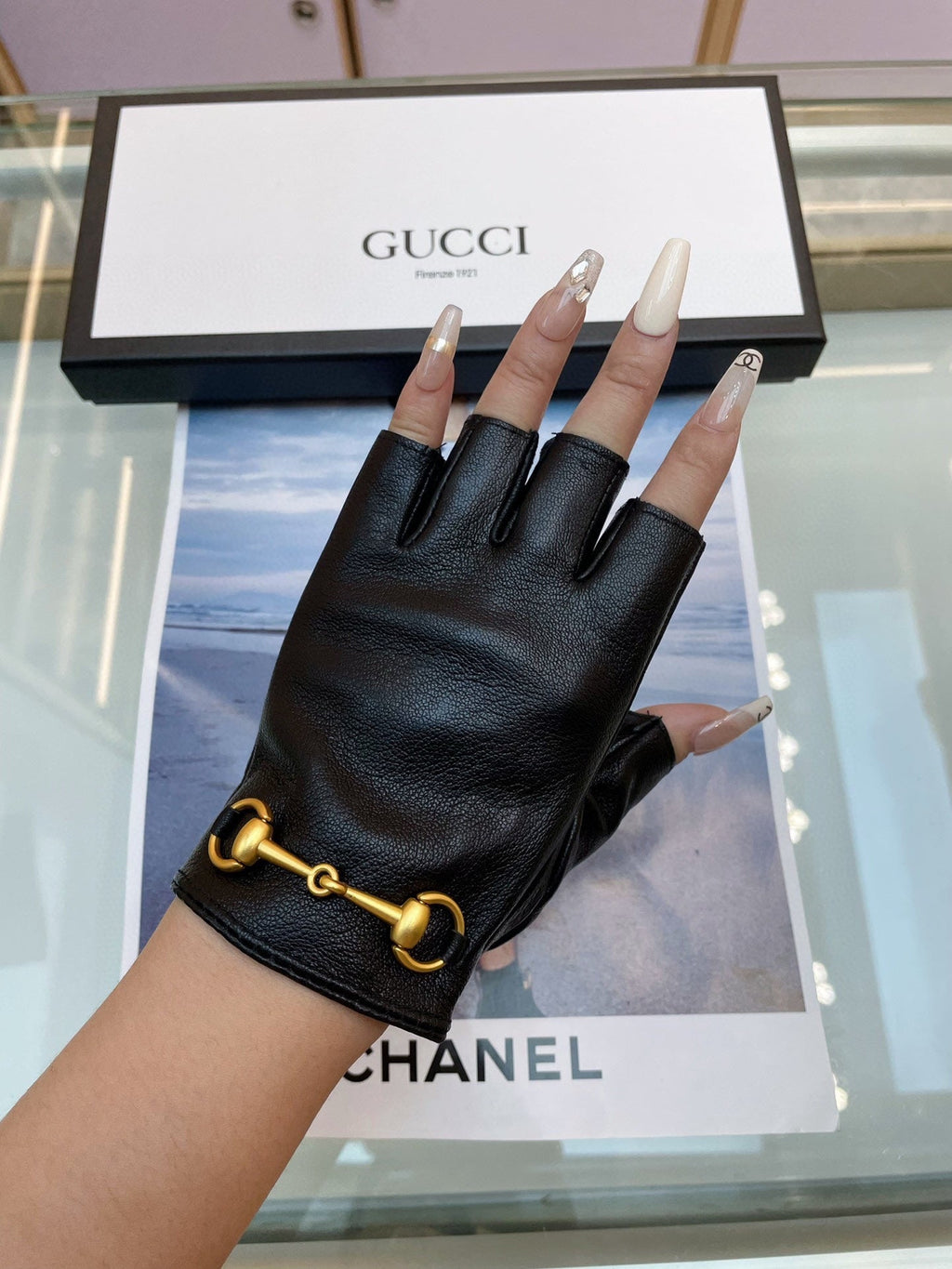 GUCCI FINGERLESS GLOVES WITH HORSEBIT IN BLACK LAMBSKIN 463853