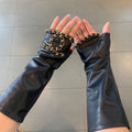 CHANEL FINGERNESS GLOVES IN BLACK LAMBSKIN 465053