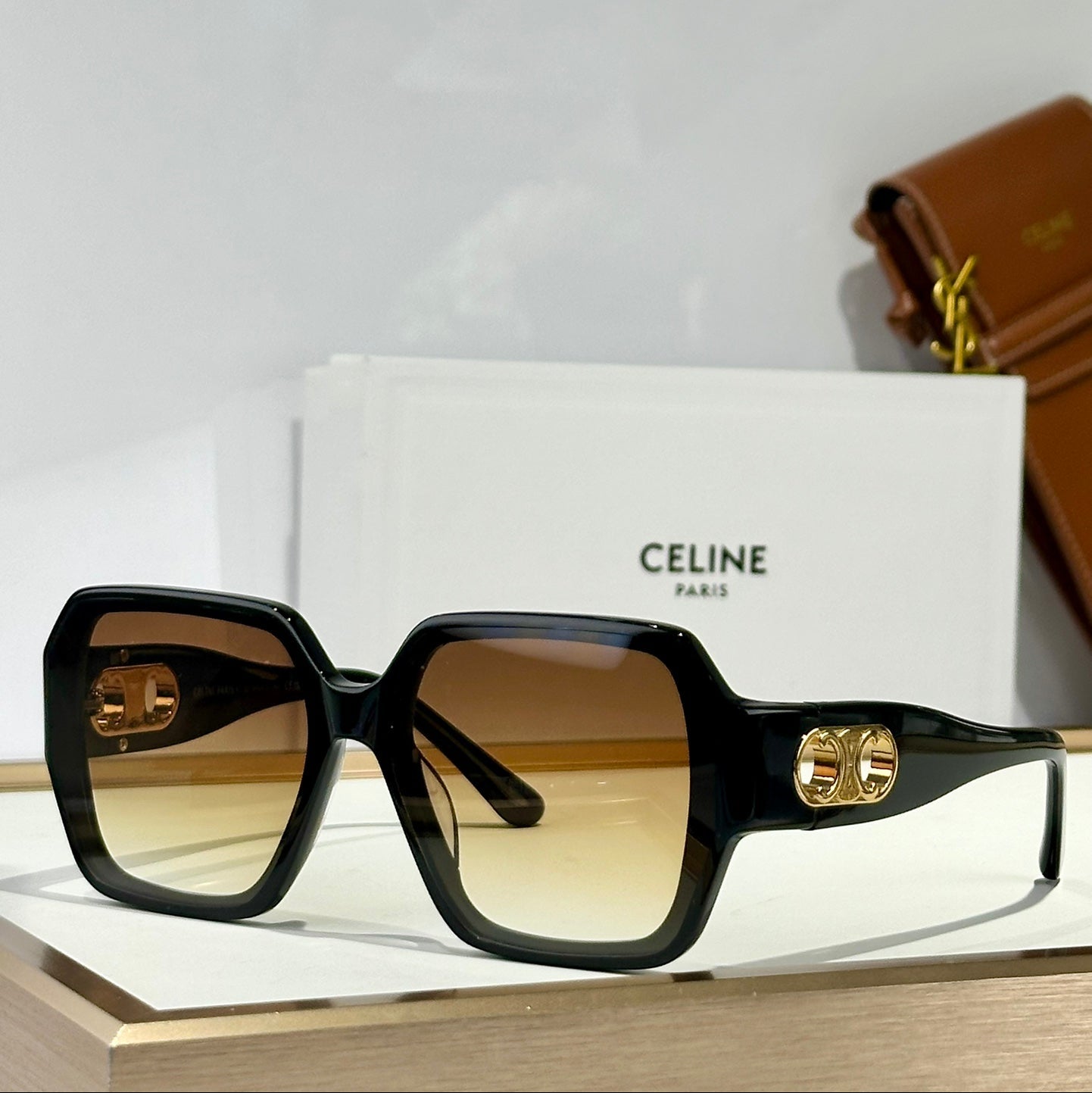 CELINE TRIOMPHE SUNGLASS CL40251U IN ACETATE