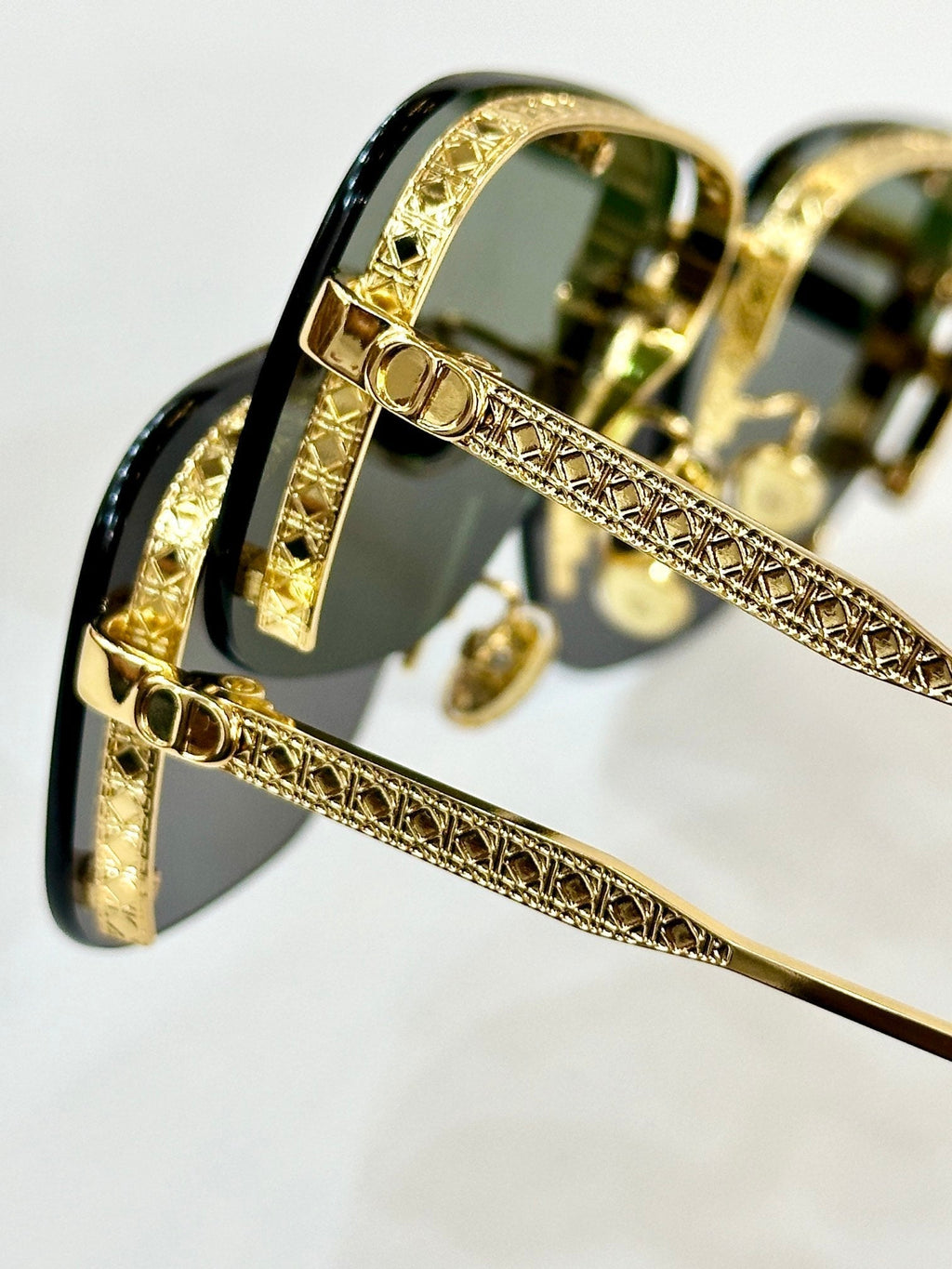DIOR MONTAIGNE SUNGLASS NEO A4U IN METAL