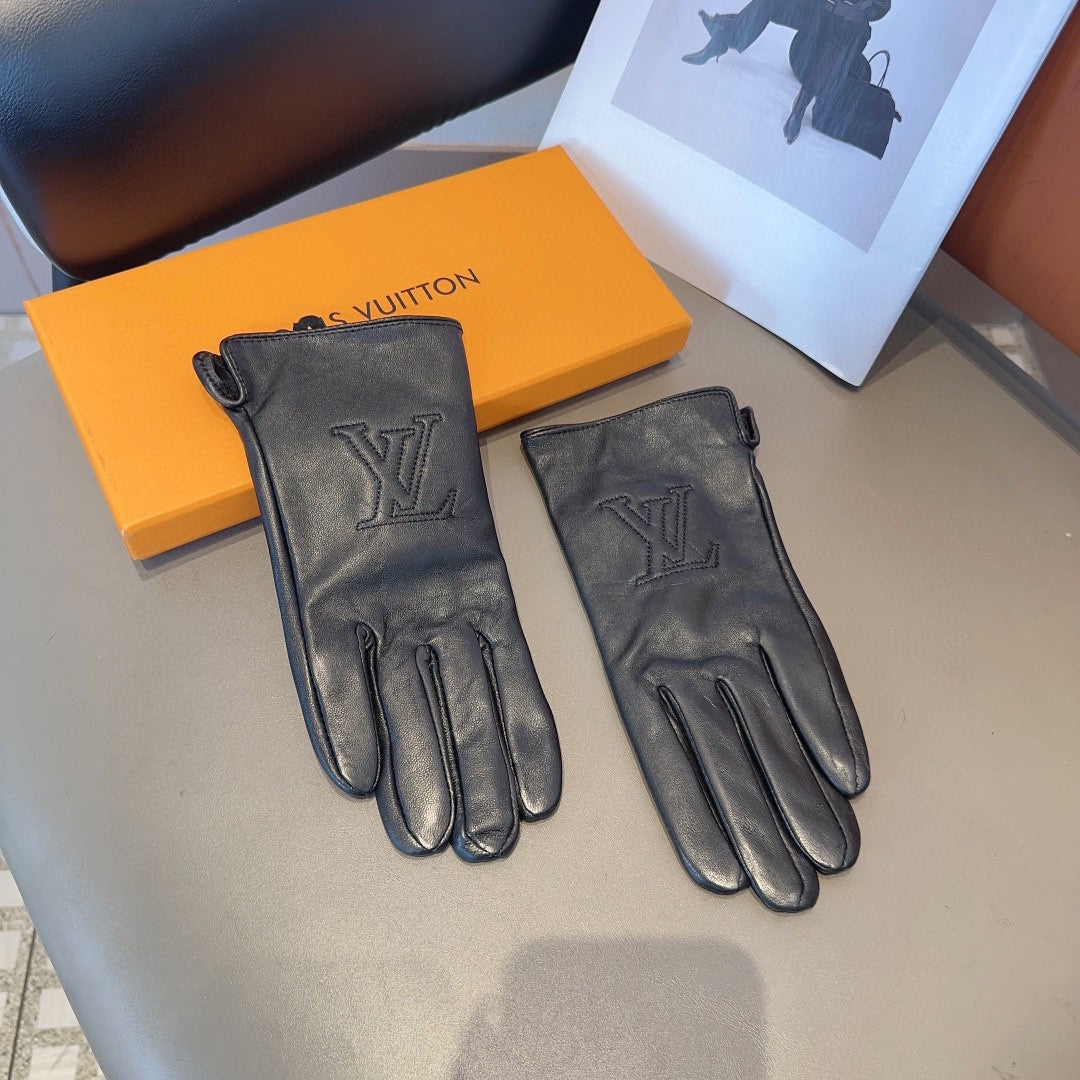 LOUIS VUITTON GLOVES IN BLACK LAMBSKIN 432714