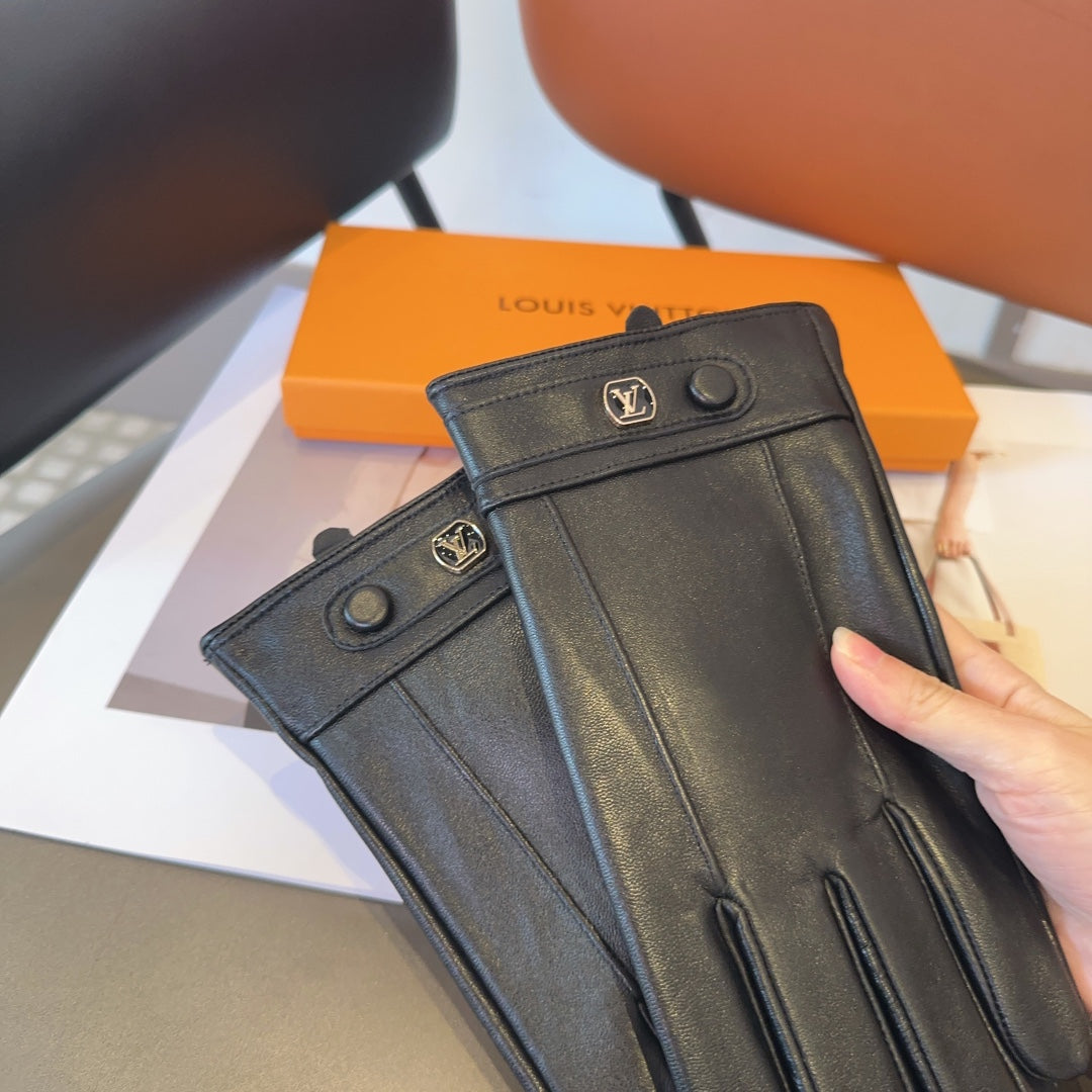 LOUIS VUITTON LV GLOVES IN BLACK LAMBSKIN 462318
