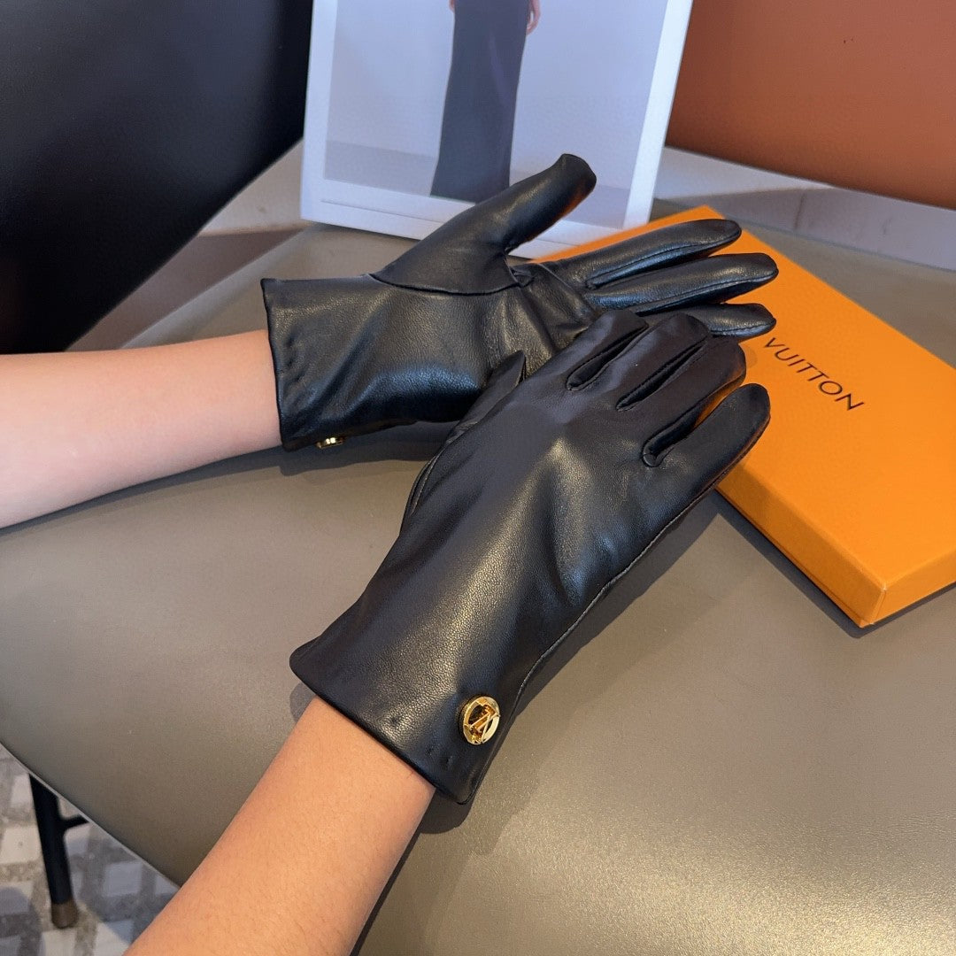 LOUIS VUITTON LV GLOVES IN BLACK LAMBSKIN 463910