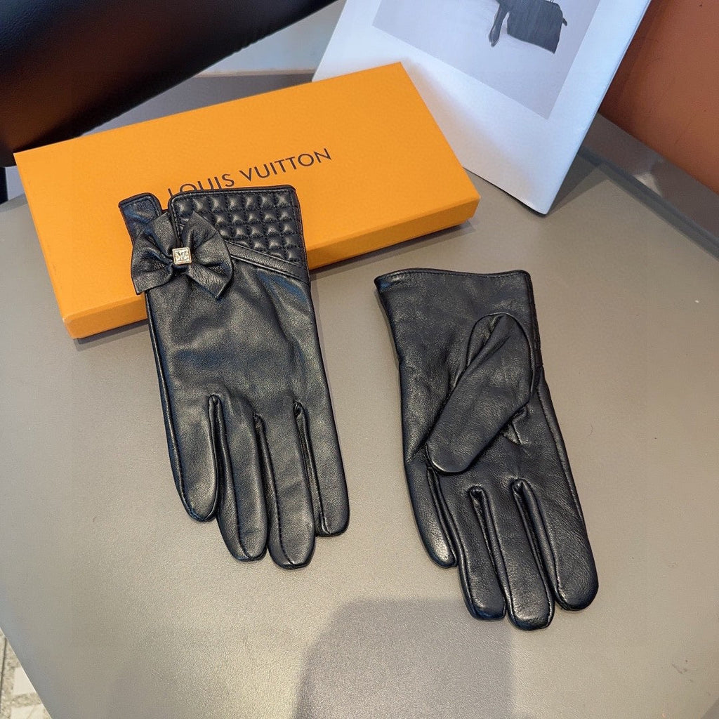 LOUIS VUITTON LV GLOVES IN BLACK LAMBSKIN 465812