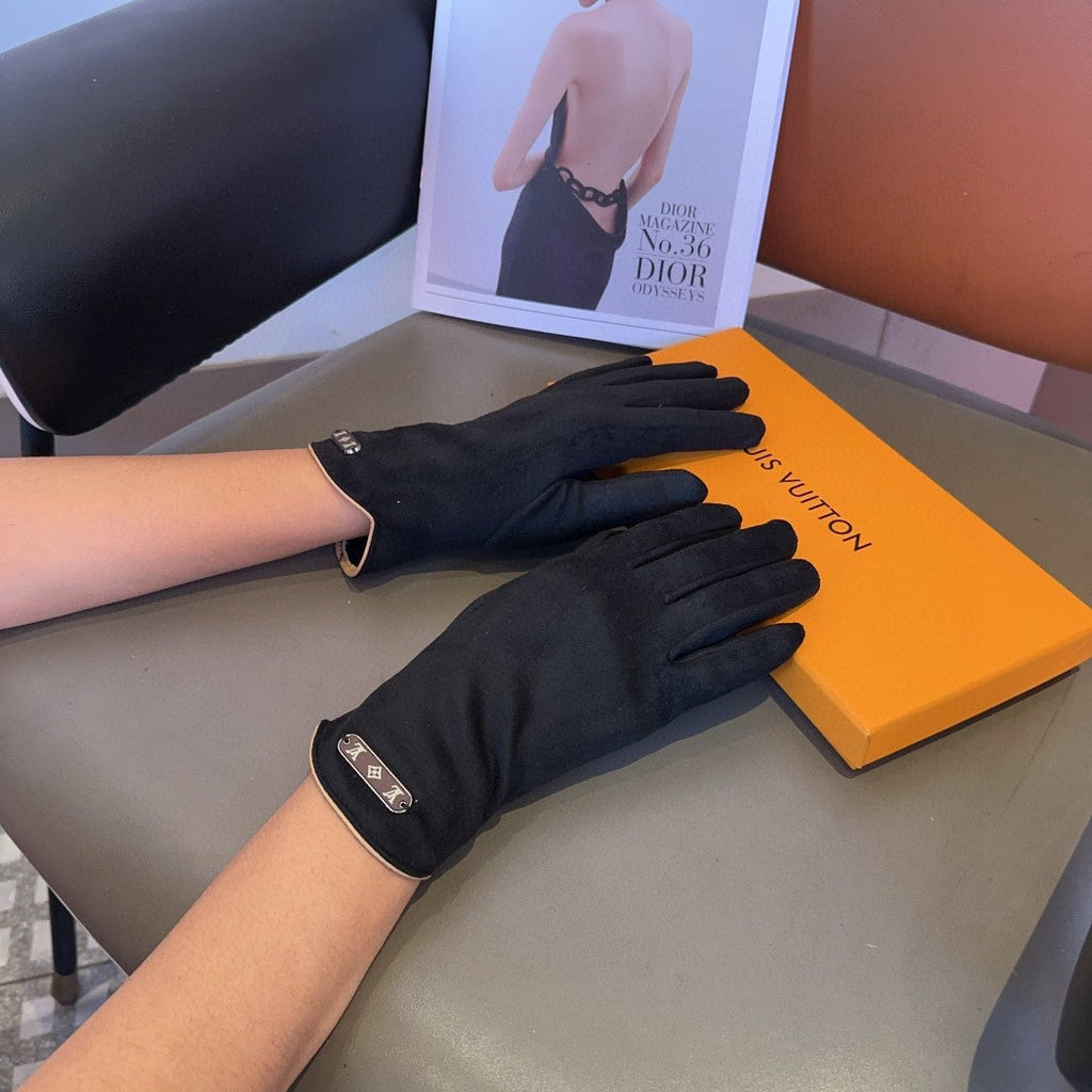 LOUIS VUITTON LV GLOVES IN BLACK WOOL 467979