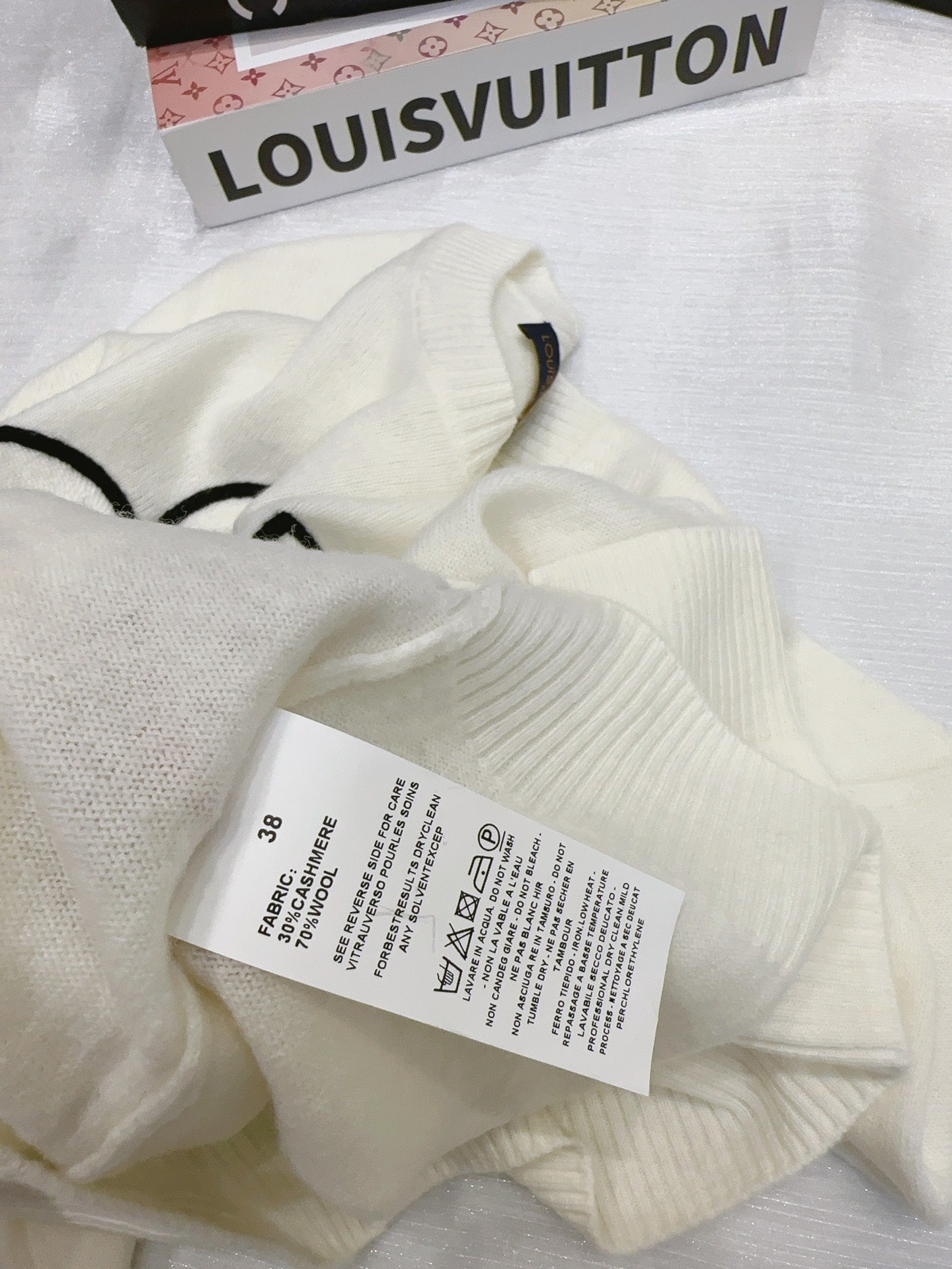 LOUIS VUITTON LV 25S SWEATER 0043