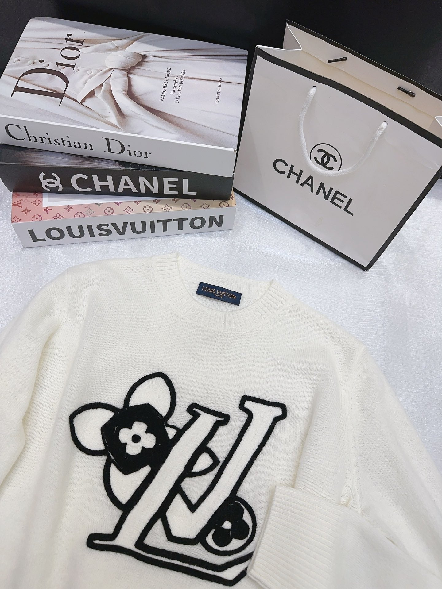LOUIS VUITTON LV 25S SWEATER 0043