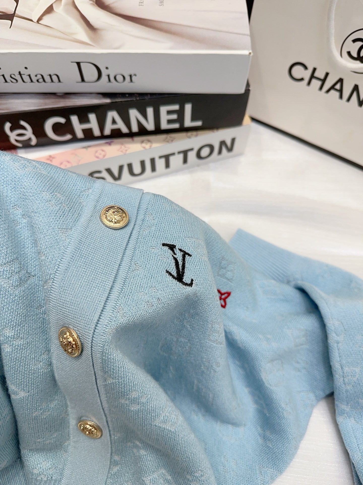 LOUIS VUITTON LV 25S CARDIGAN 0045