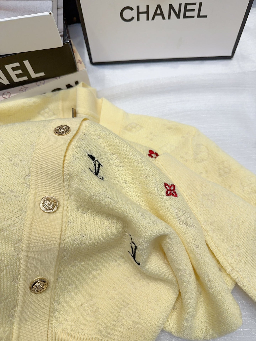 LOUIS VUITTON LV 25S CARDIGAN 0046
