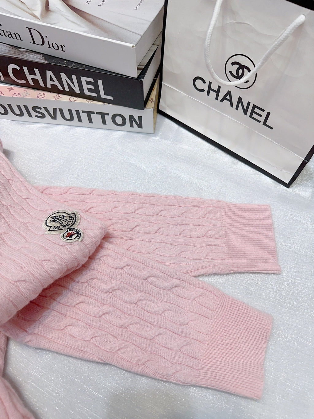 MONCLER 25S LONG-SLEEVE CREWNECK SWEATER 382