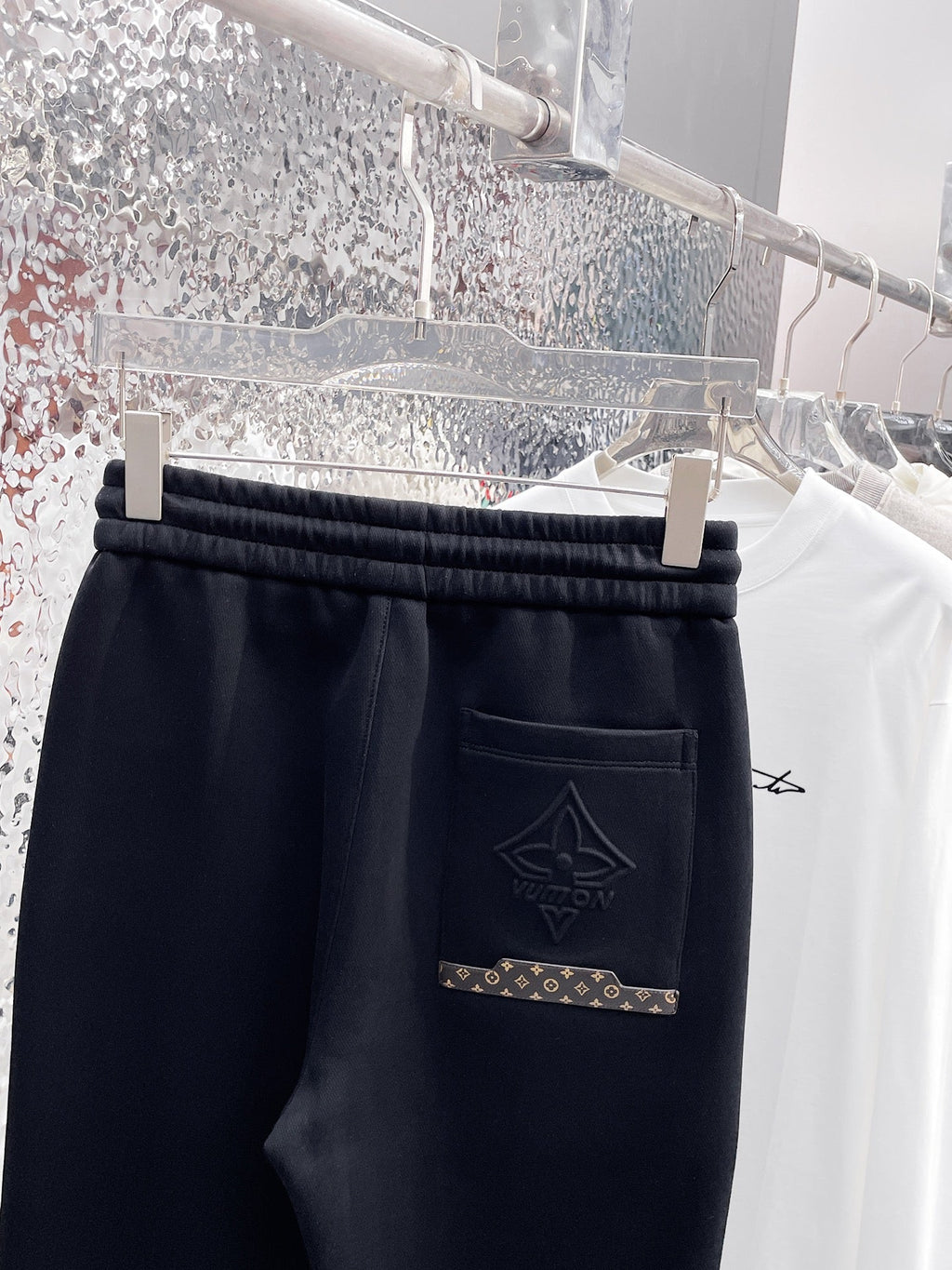 LOUIS VUITTON LV BLACK TROUSERS 239504