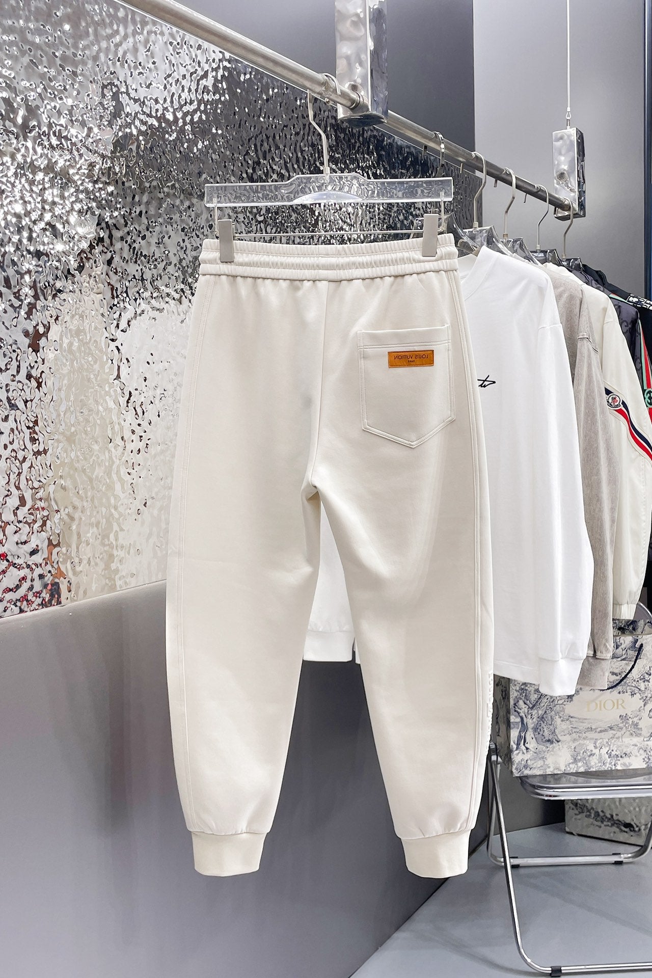 LOUIS VUITTON LV WHITE TROUSERS 239506