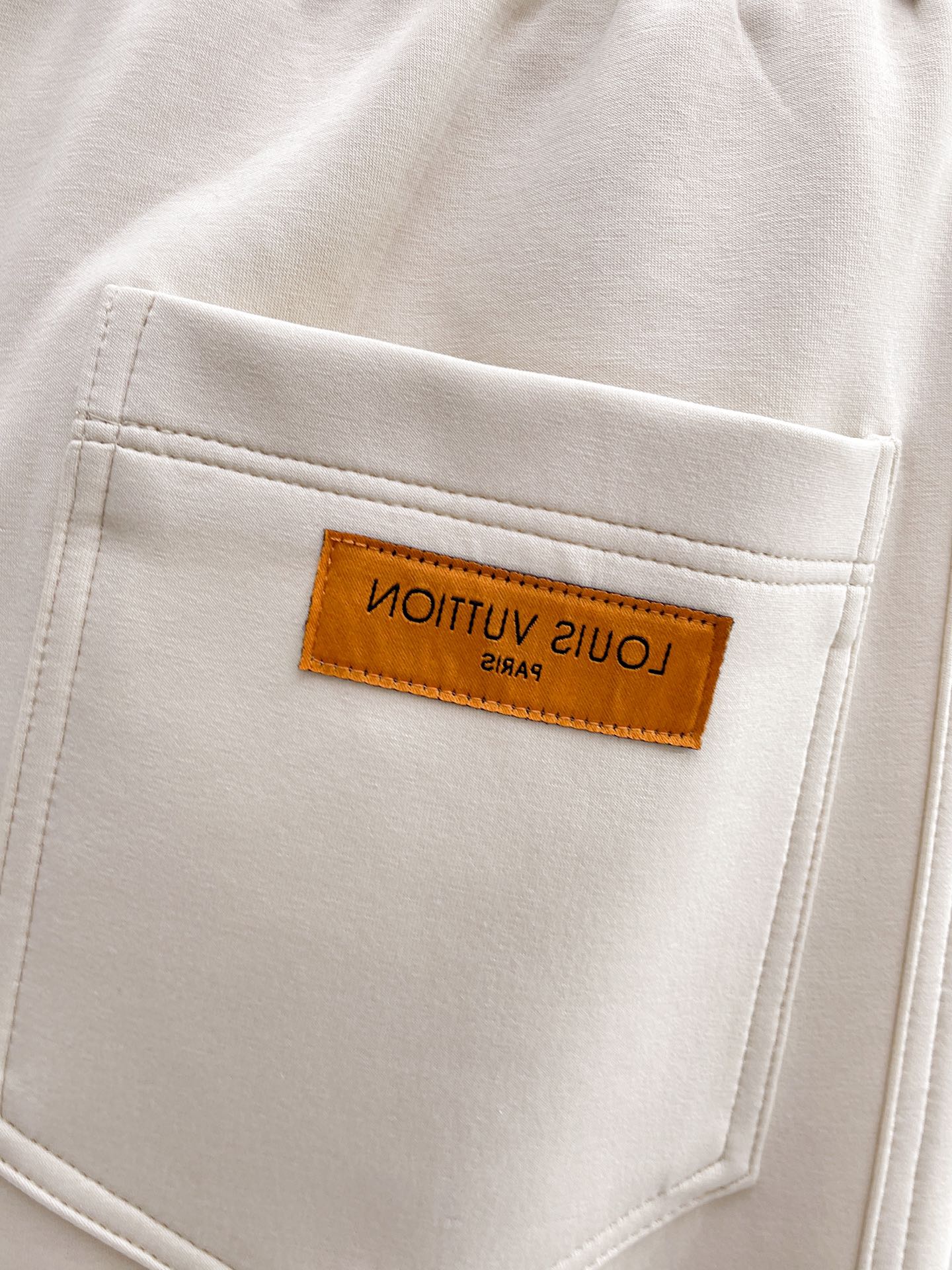 LOUIS VUITTON LV WHITE TROUSERS 239506