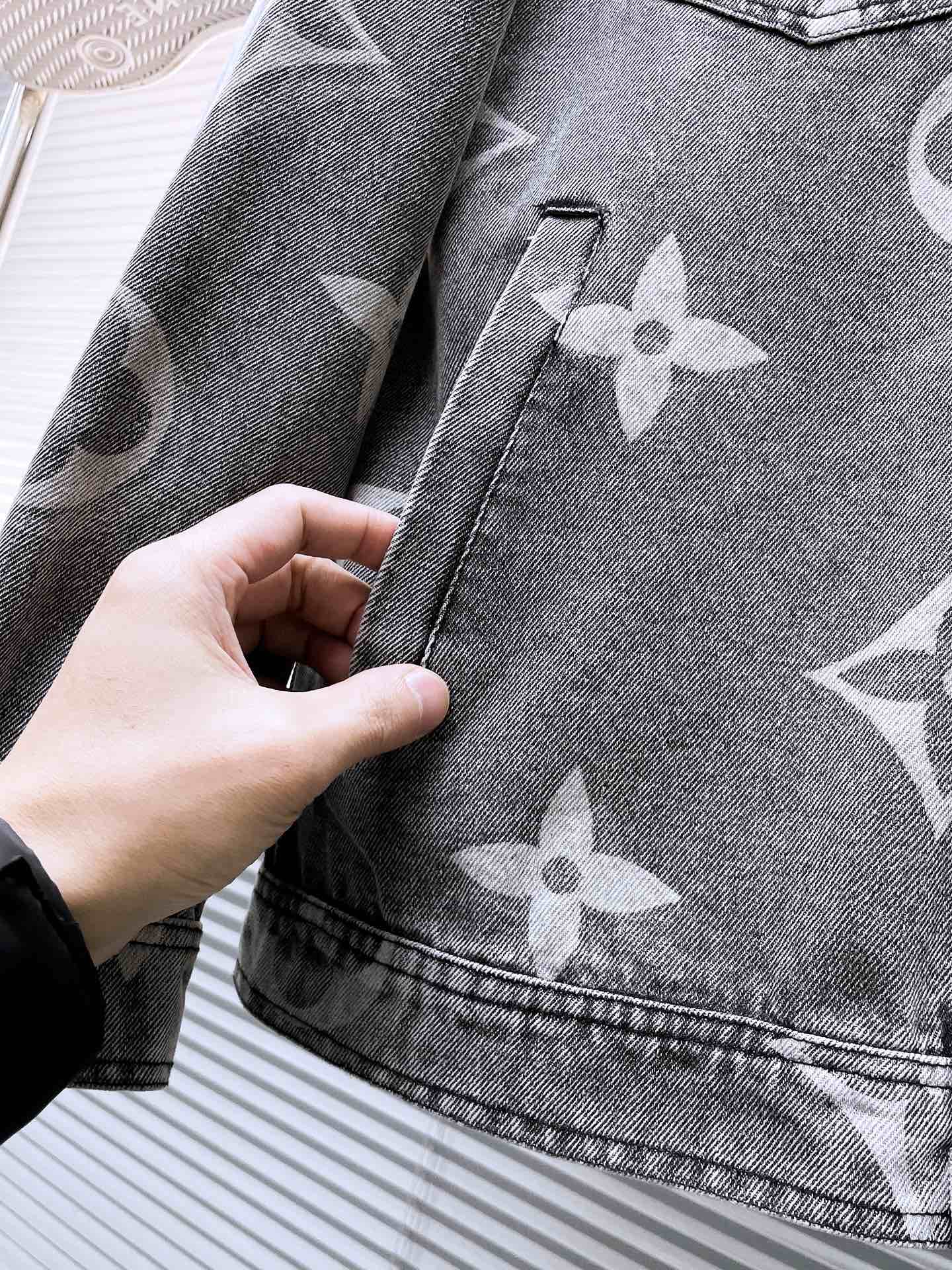 LOUIS VUITTON LV BASIC SHIRT JACKET IN GRAY MONOGRAM DENIM 239130