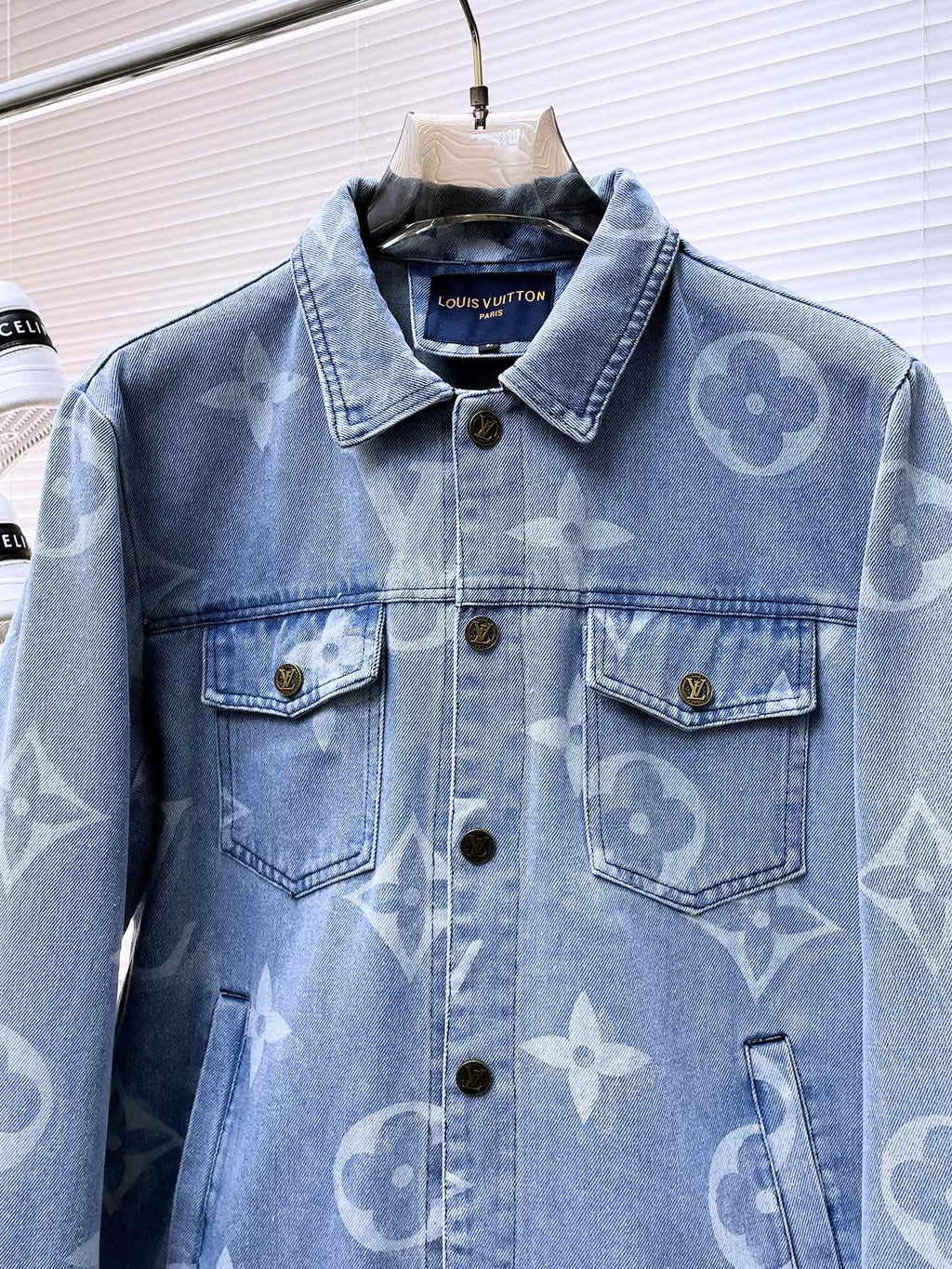 LOUIS VUITTON LV BASIC SHIRT JACKET IN LIGHT BLUE MONOGRAM DENIM 239129