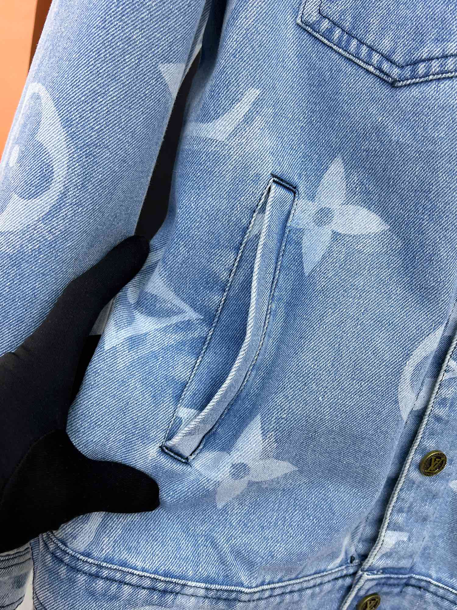 LOUIS VUITTON LV ICE BLUE MONOGRAM DENIM JACKET 239523