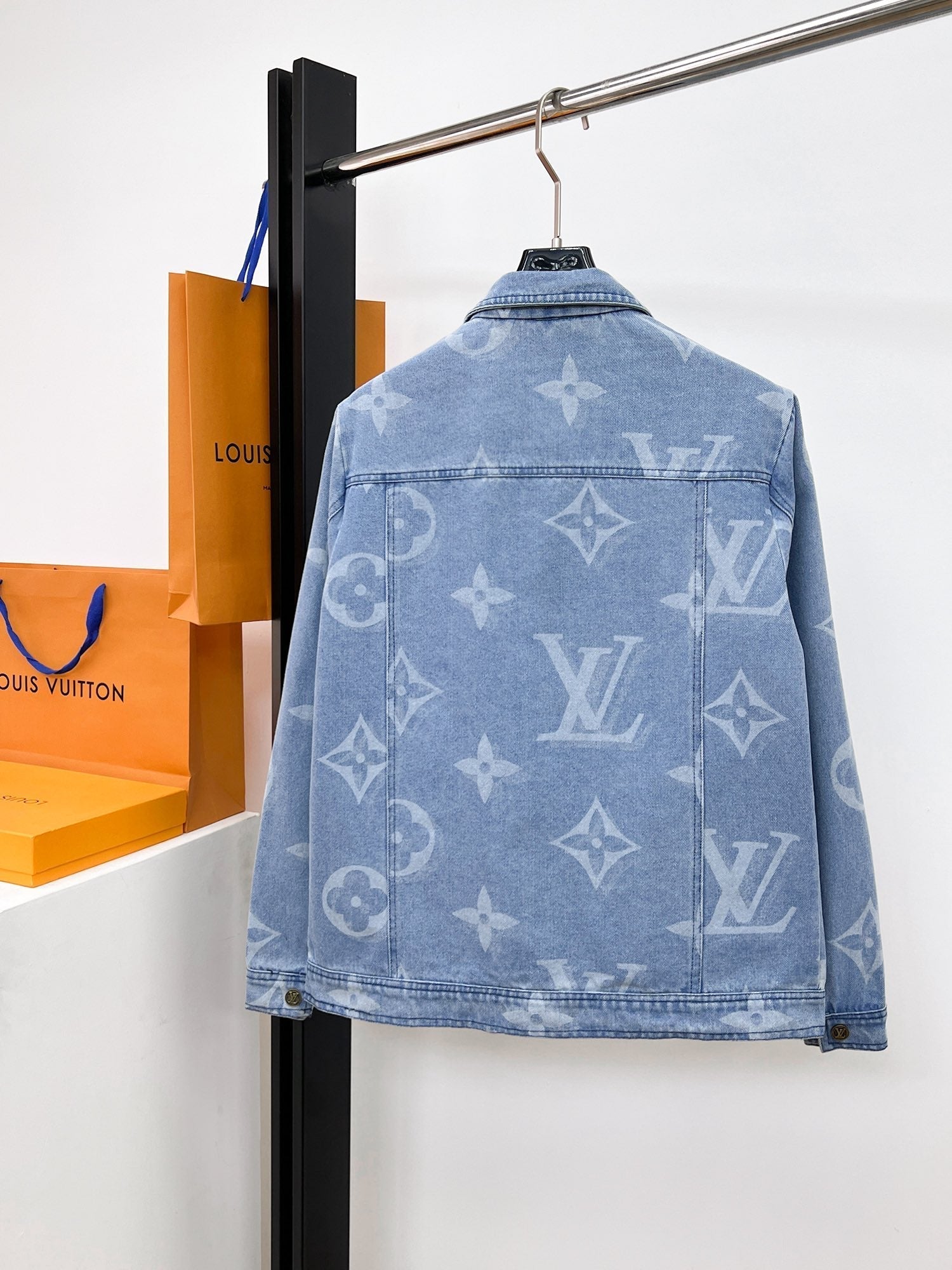 LOUIS VUITTON LV ICE BLUE MONOGRAM DENIM JACKET 239523