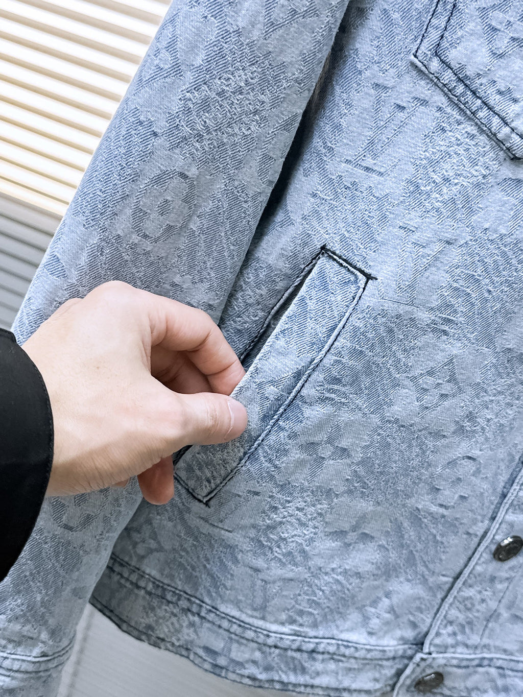 LOUIS VUITTON LV SHIRT JACKET IN LIGHT BLUE MONOGRAM MIX DAMIER DENIM 239121