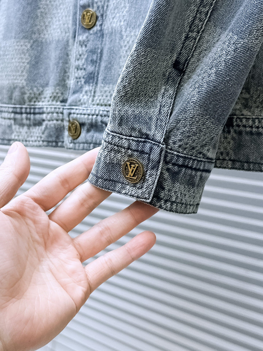LOUIS VUITTON LV SHIRT JACKET IN COUNTRY BLUE DAMIER DENIM 239122