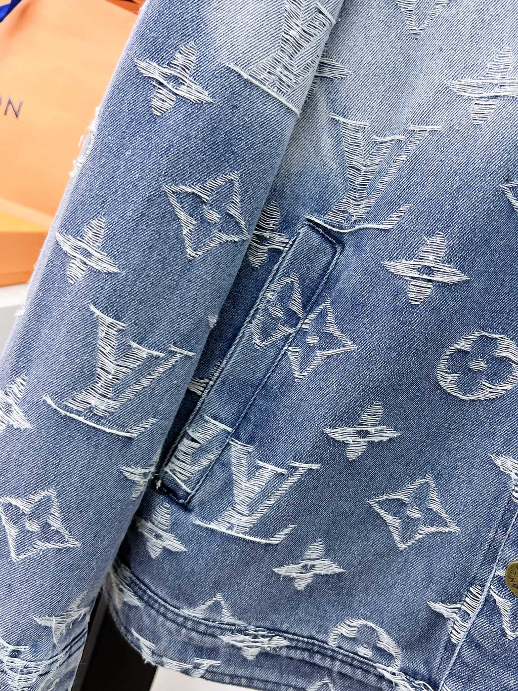 LOUIS VUITTON LV LIGHT BLUE MONOGRAM DENIM JACKET 239529