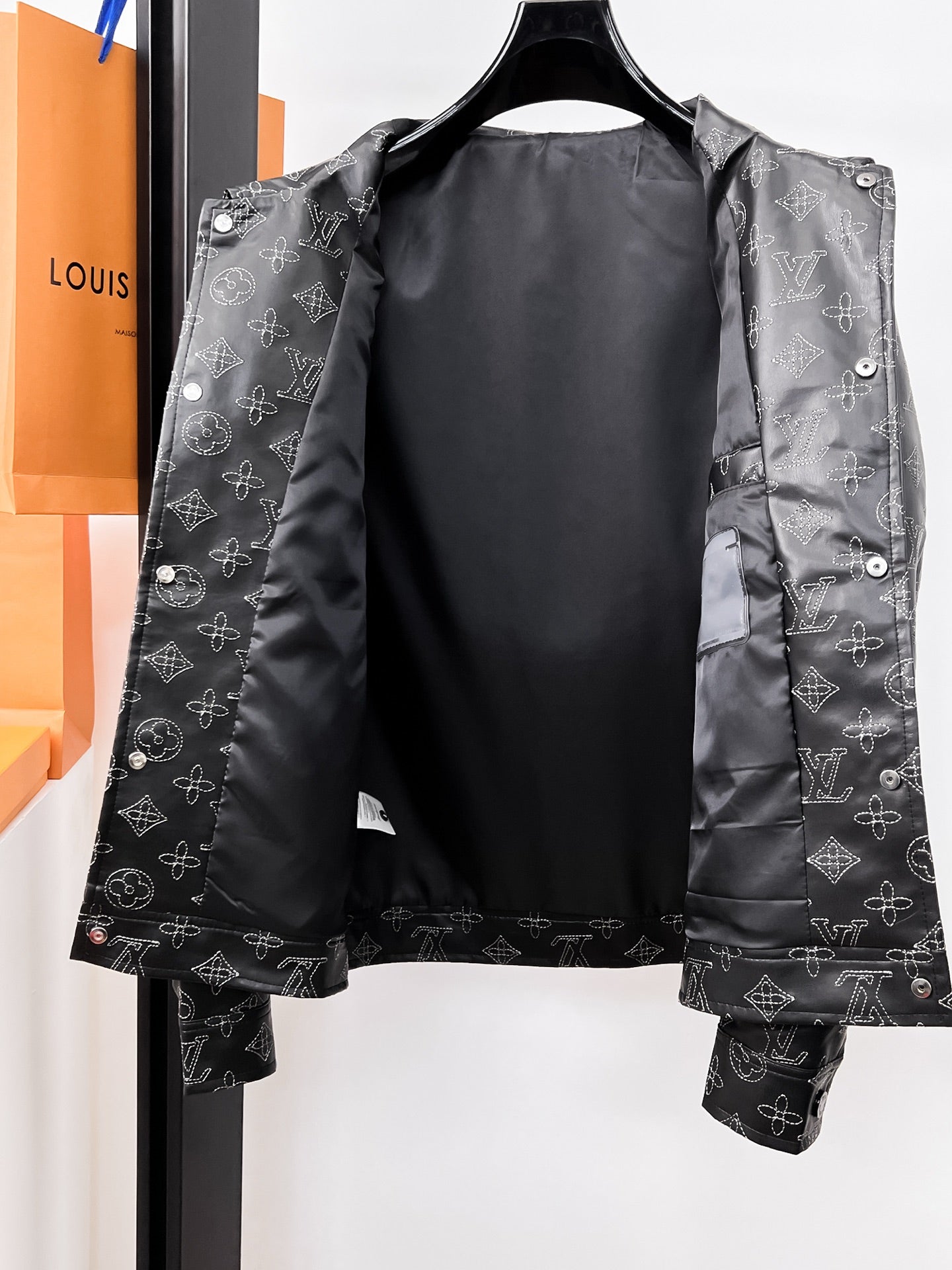 LOUIS VUITTON LV BLACK MONOGRAM DENIM JACKET 239528