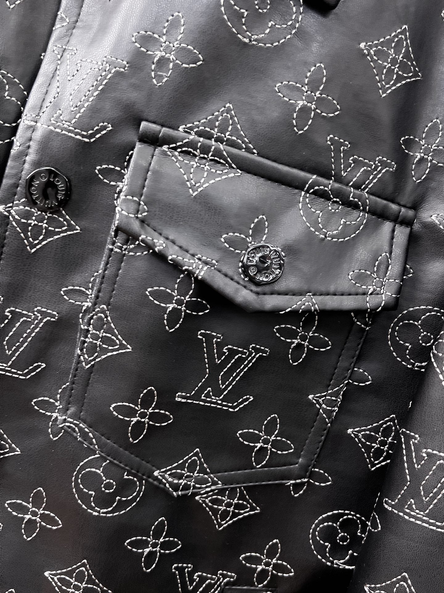 LOUIS VUITTON LV BLACK MONOGRAM DENIM JACKET 239528