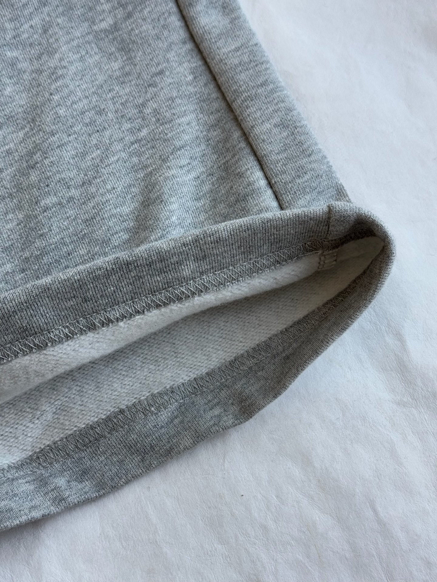 ALO SWEATSUIT SET STYLE 26