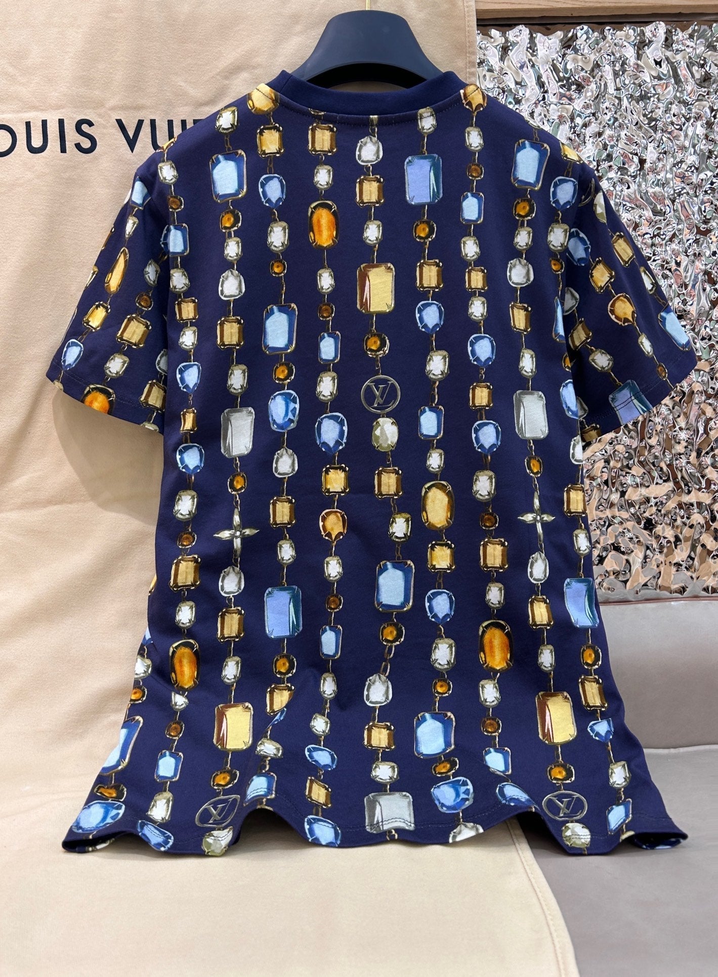 LOUIS VUITTON LV T SHIRT 25S IN COTTON 266294