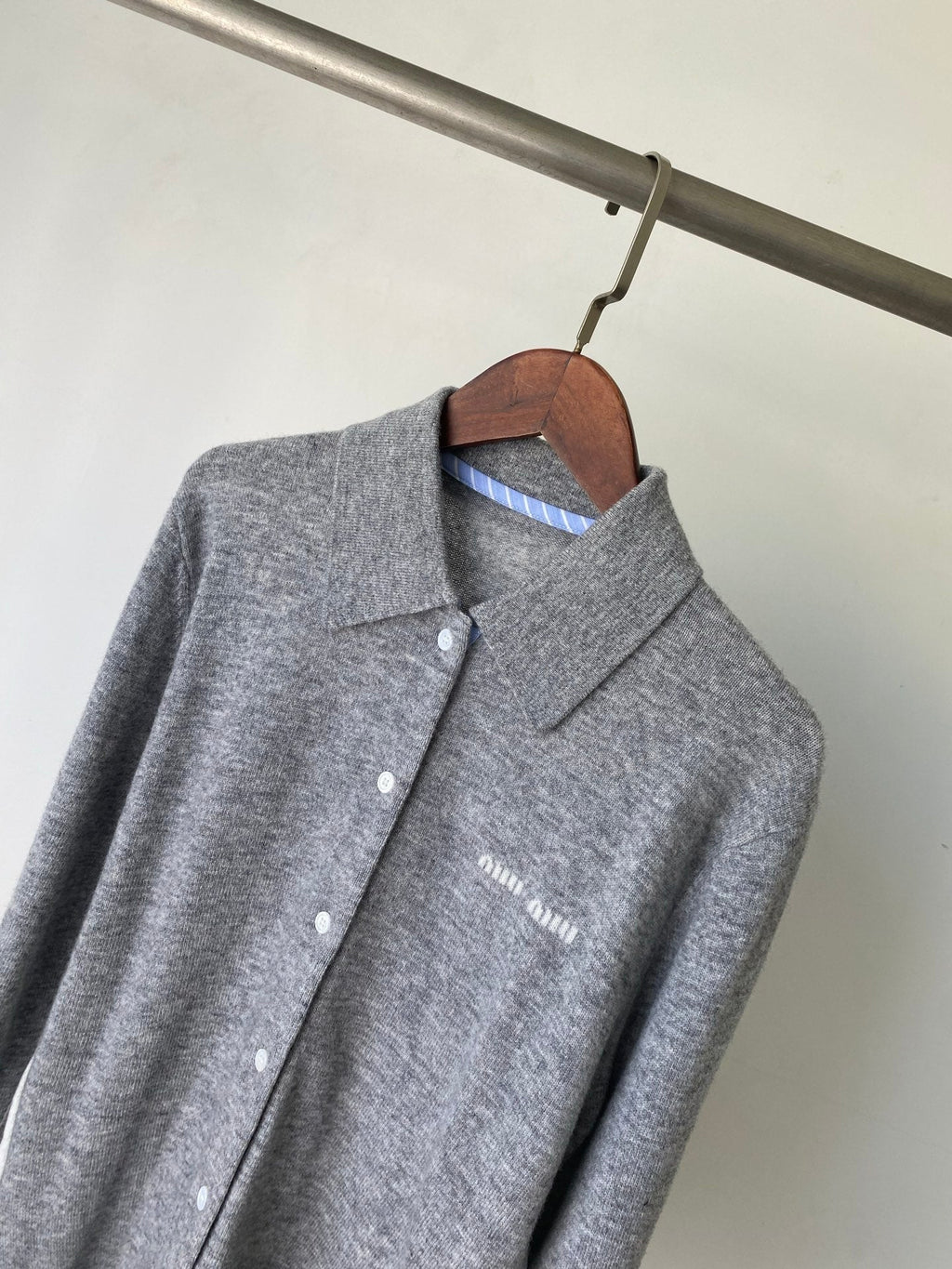 MIUMIU CARDIGAN STYLE 169