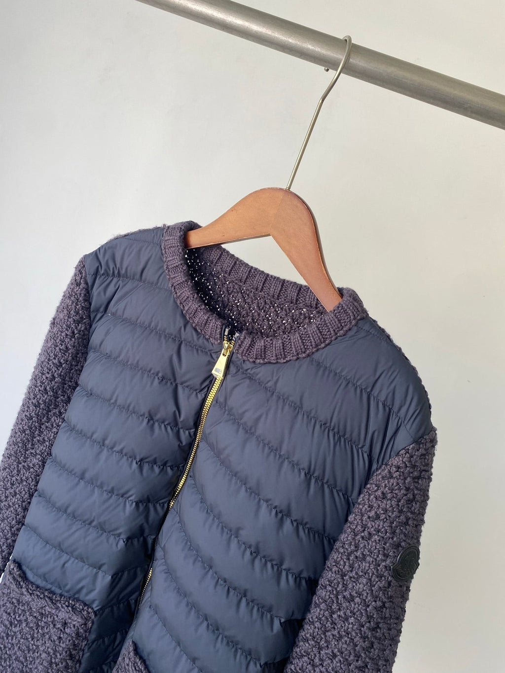 MONCLER 25S KNITTED PUFFER JACKET 422