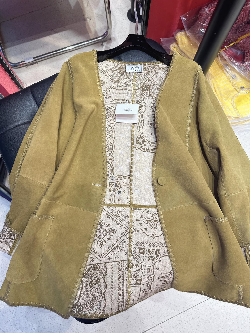 HERMES HERMES 25S MIDI SUEDE COAT 162