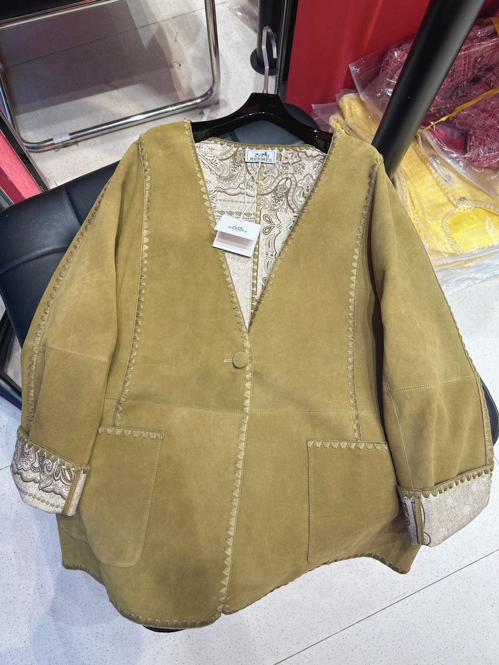 HERMES HERMES 25S MIDI SUEDE COAT 162