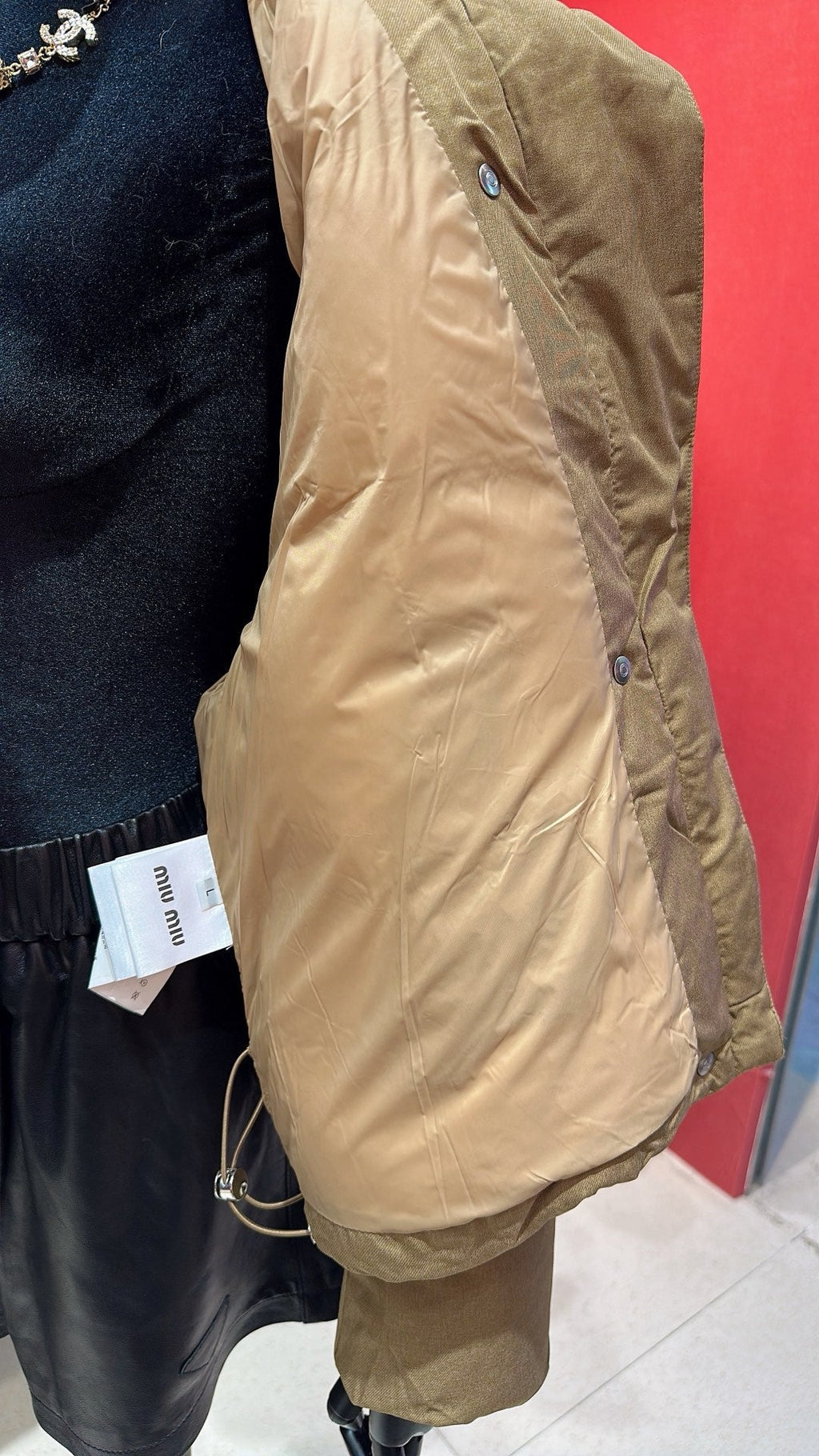 MIUMIU PUFFER JACKET STYLE 566