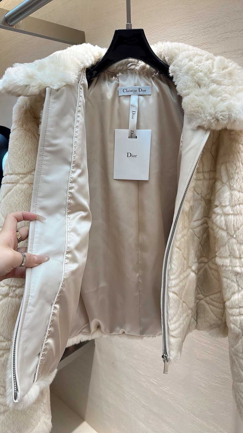 DIOR 25S RABBIT FUR JACKET 627