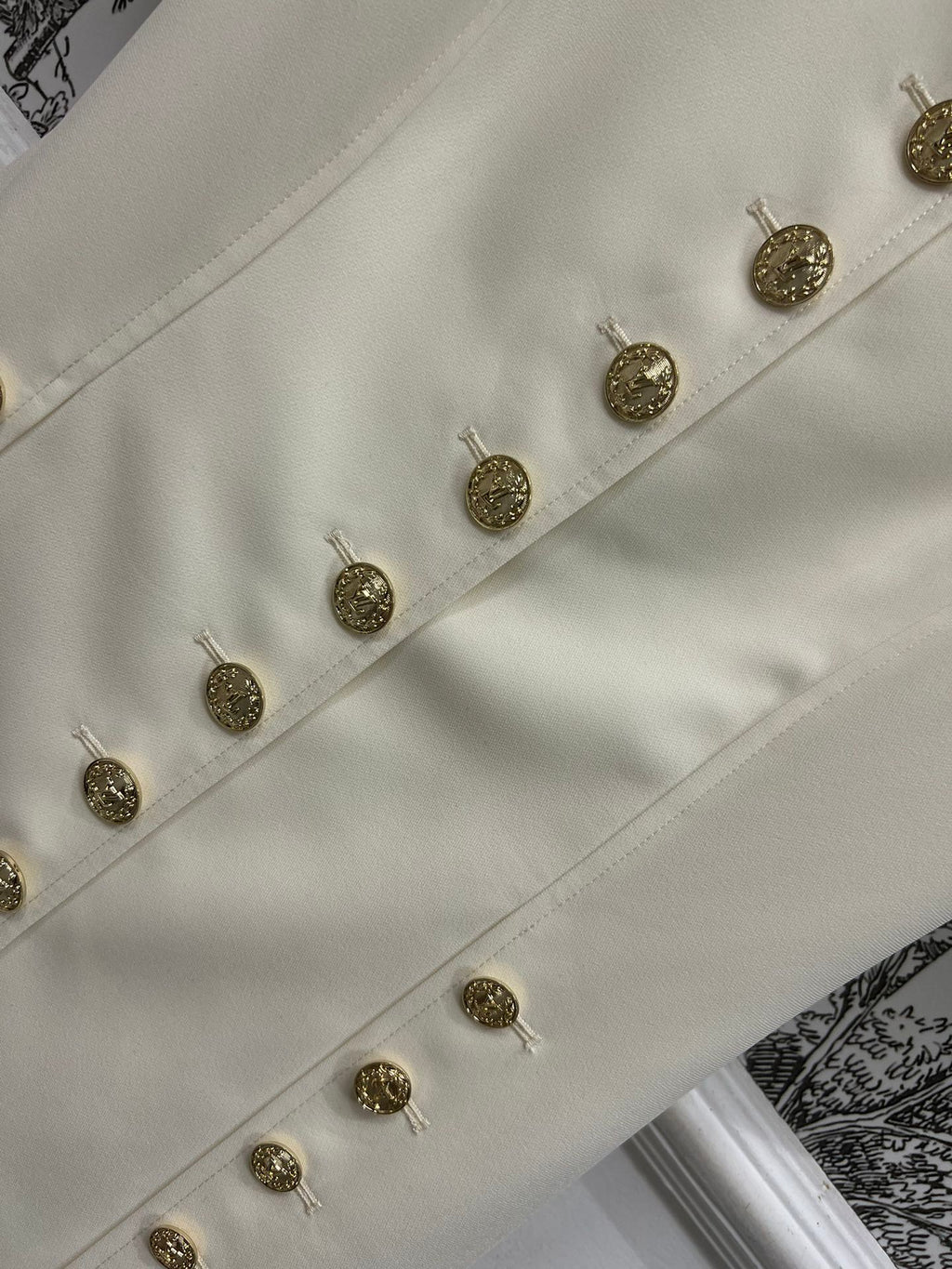 LOUIS VUITTON LV 25S ROUND NECK DRESS WITH METAL BUTTONS 262924