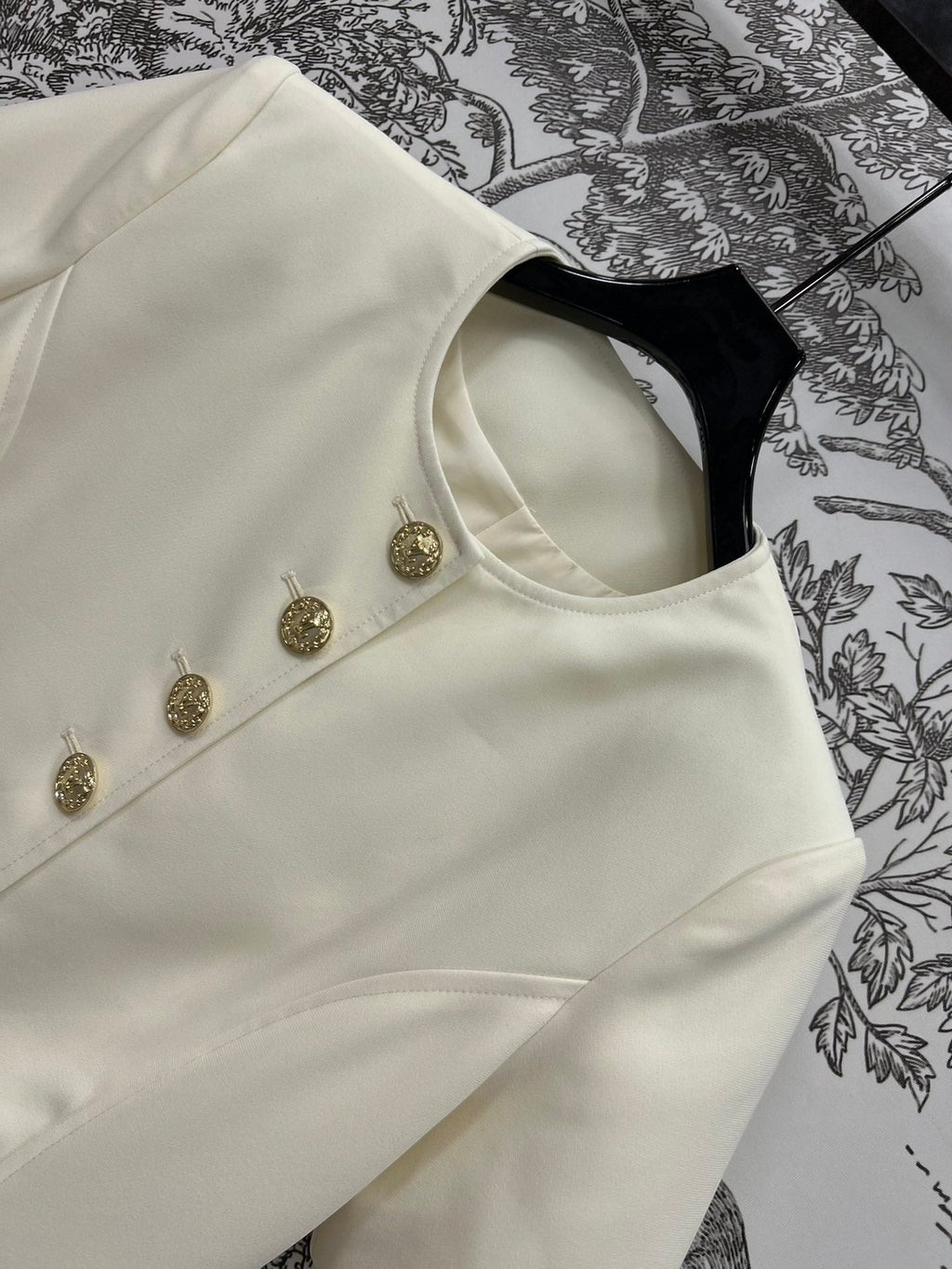LOUIS VUITTON LV 25S ROUND NECK DRESS WITH METAL BUTTONS 262924