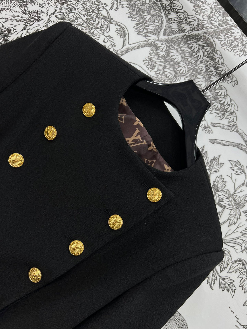LOUIS VUITTON LV 25S ROUND NECK JACKET 263095
