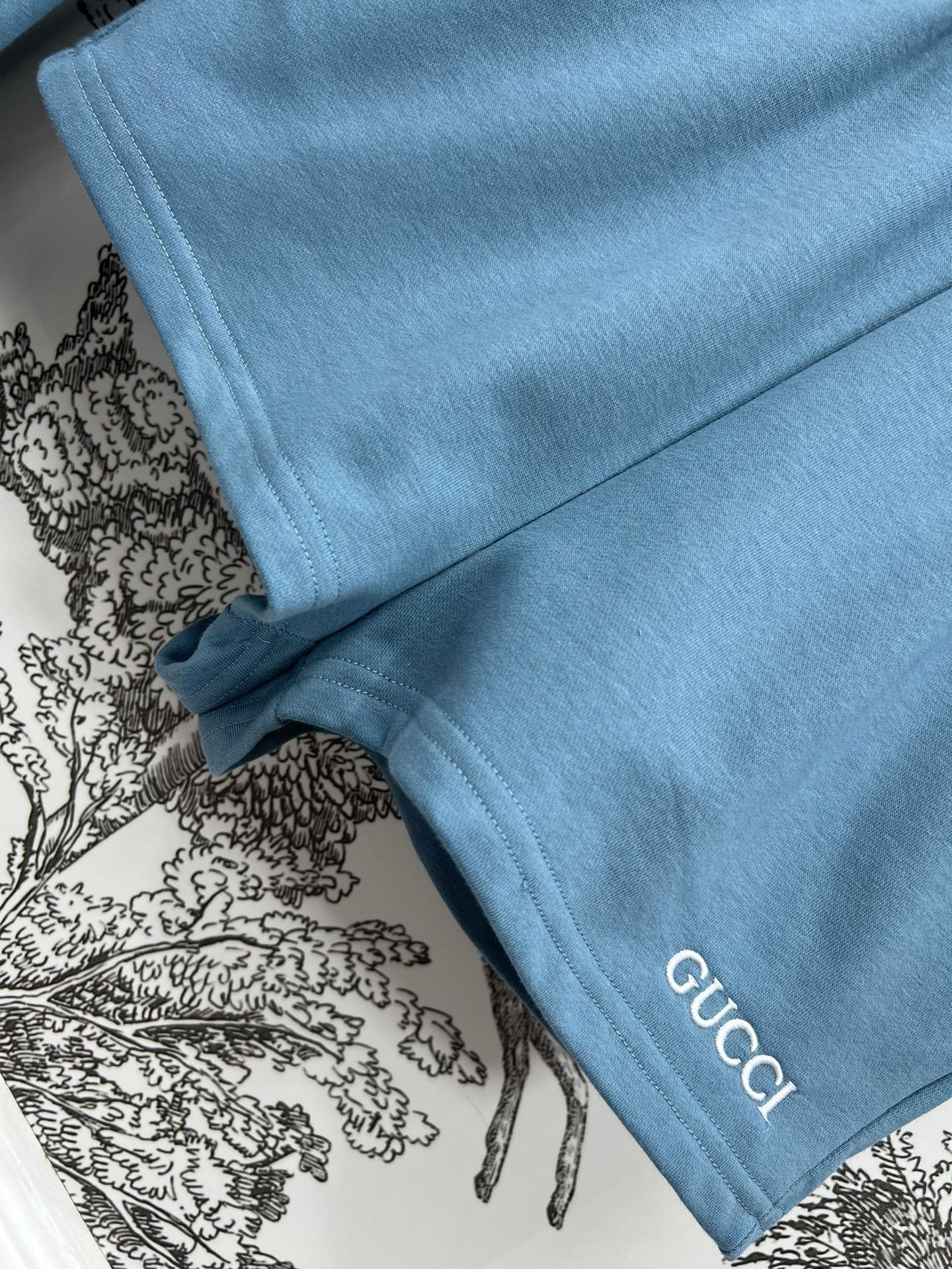 GUCCI 25S DOUBLE LAYER SWEATSHIRT SHORTS SET 262946
