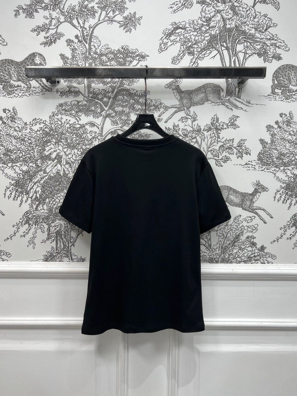LOUIS VUITTON LV 25S SHORT SLEEVE T-SHIRT WITH EMBROIDERED LOGO 263035
