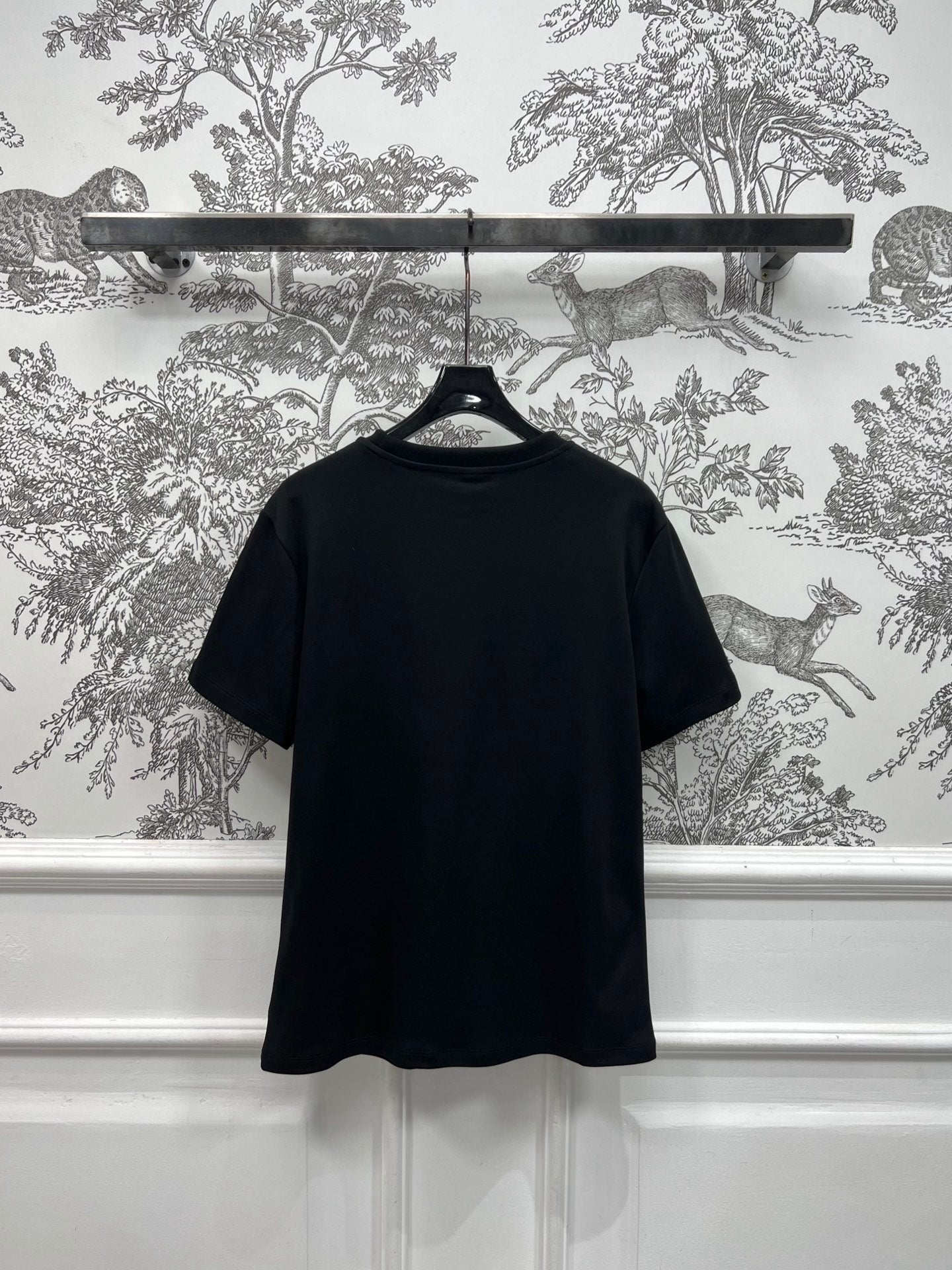 LOUIS VUITTON LV 25S SHORT SLEEVE T-SHIRT WITH EMBROIDERED LOGO 263035