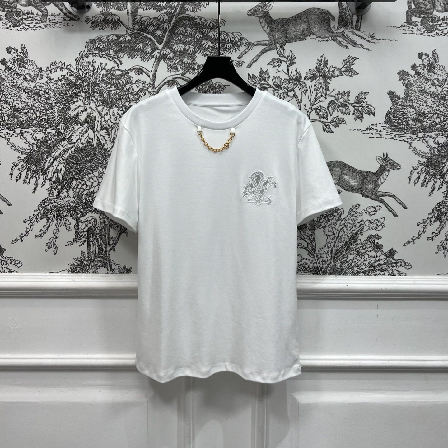 LOUIS VUITTON LV 25S SHORT SLEEVE T-SHIRT WITH EMBROIDERED LOGO 263036