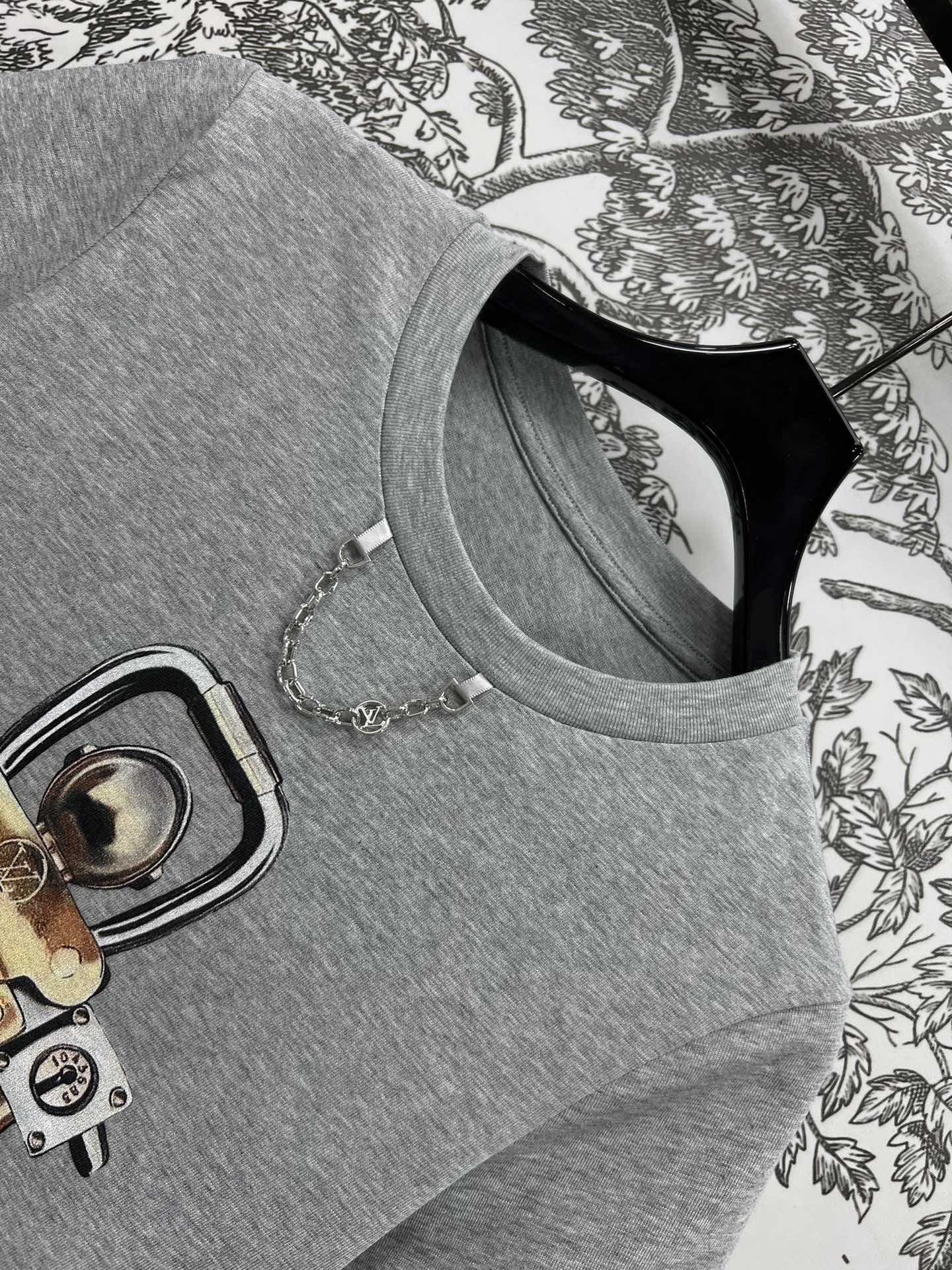 LOUIS VUITTON LV SHORT SLEEVE T-SHIRT 268698