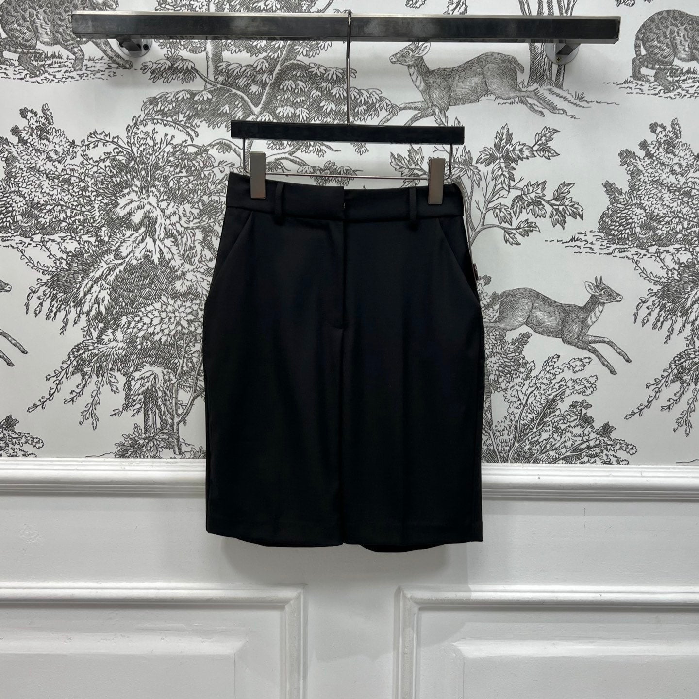 LOUIS VUITTON LV TAILORED SHORTS 274512