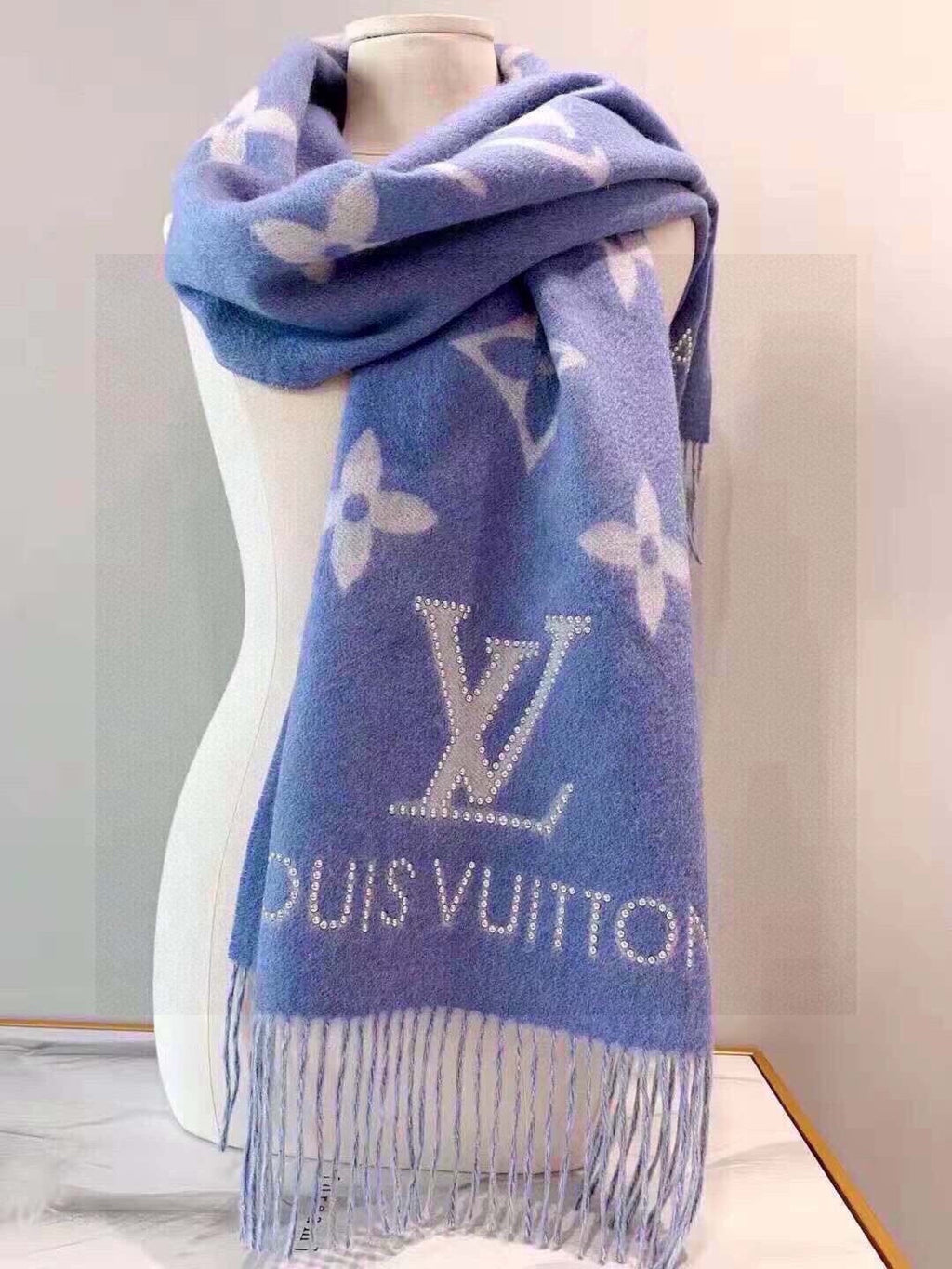 LOUIS VUITTON MONOGRAM FLOWERS SCARF 170 CM IN ELECTRIC BLUE CASHMERE 390976